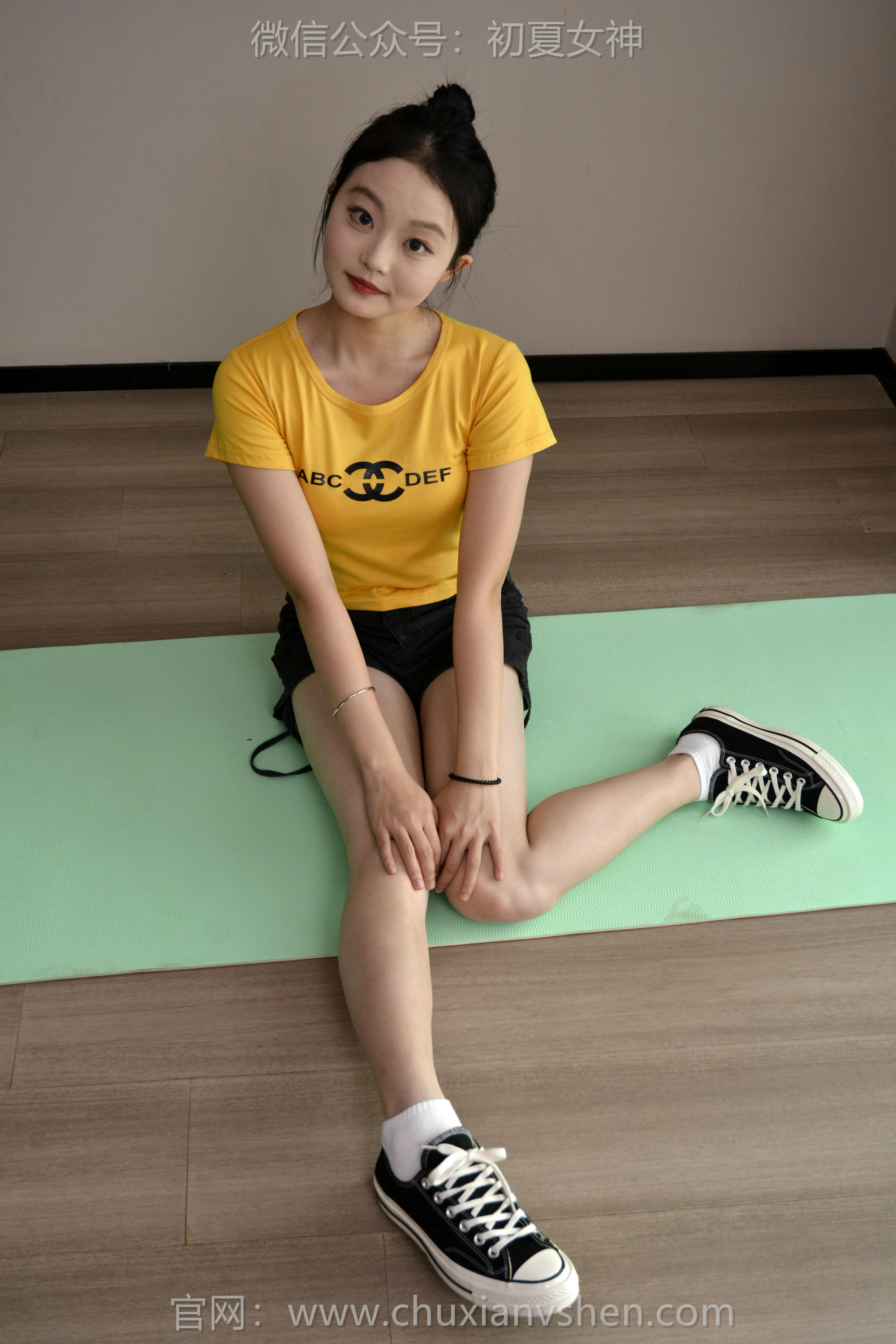 初夏女神 NO.146 双双、小序 日常拉练 [180P1V-5.85GB]_第2集