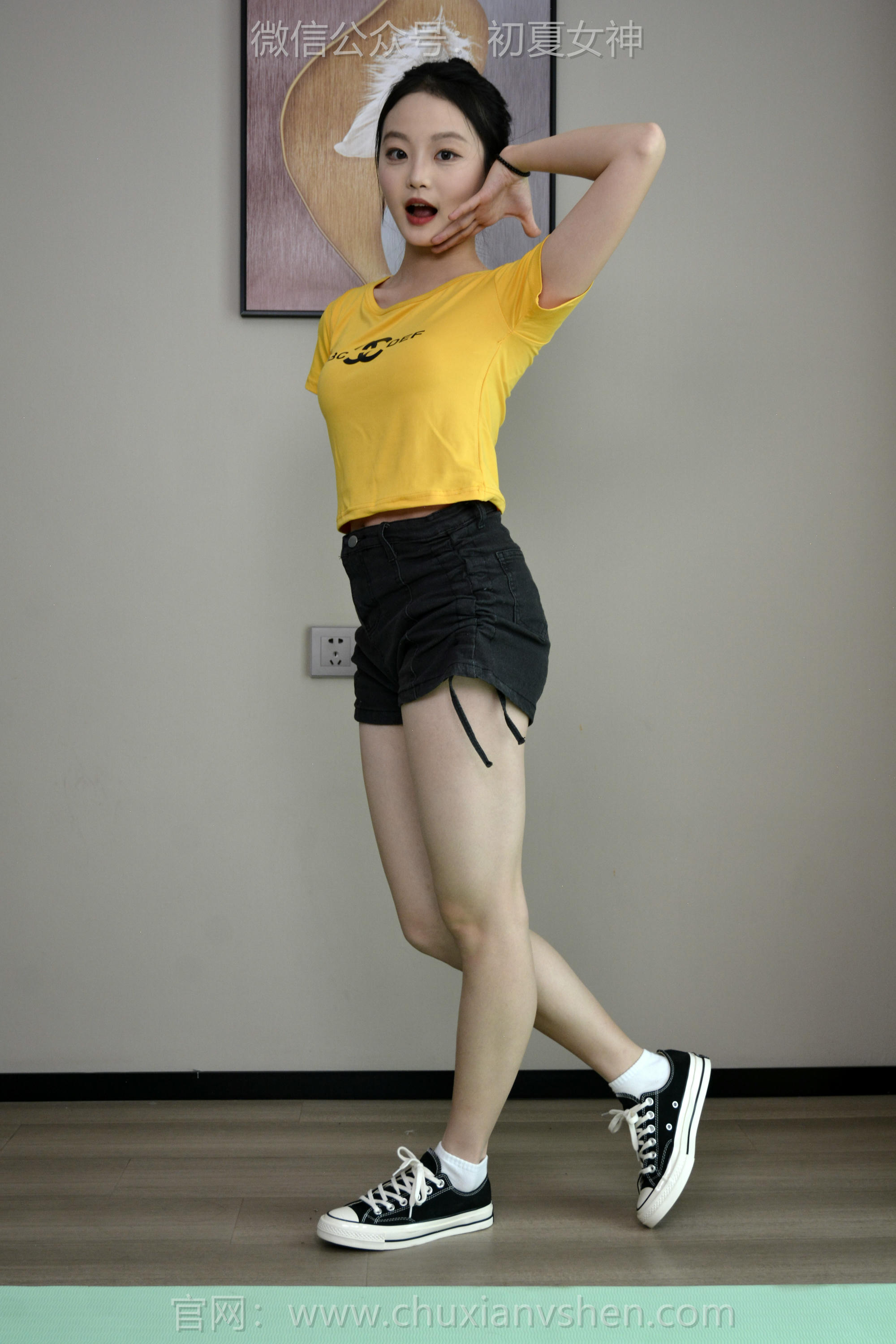 初夏女神 NO.146 双双、小序 日常拉练 [180P1V-5.85GB]_第1集