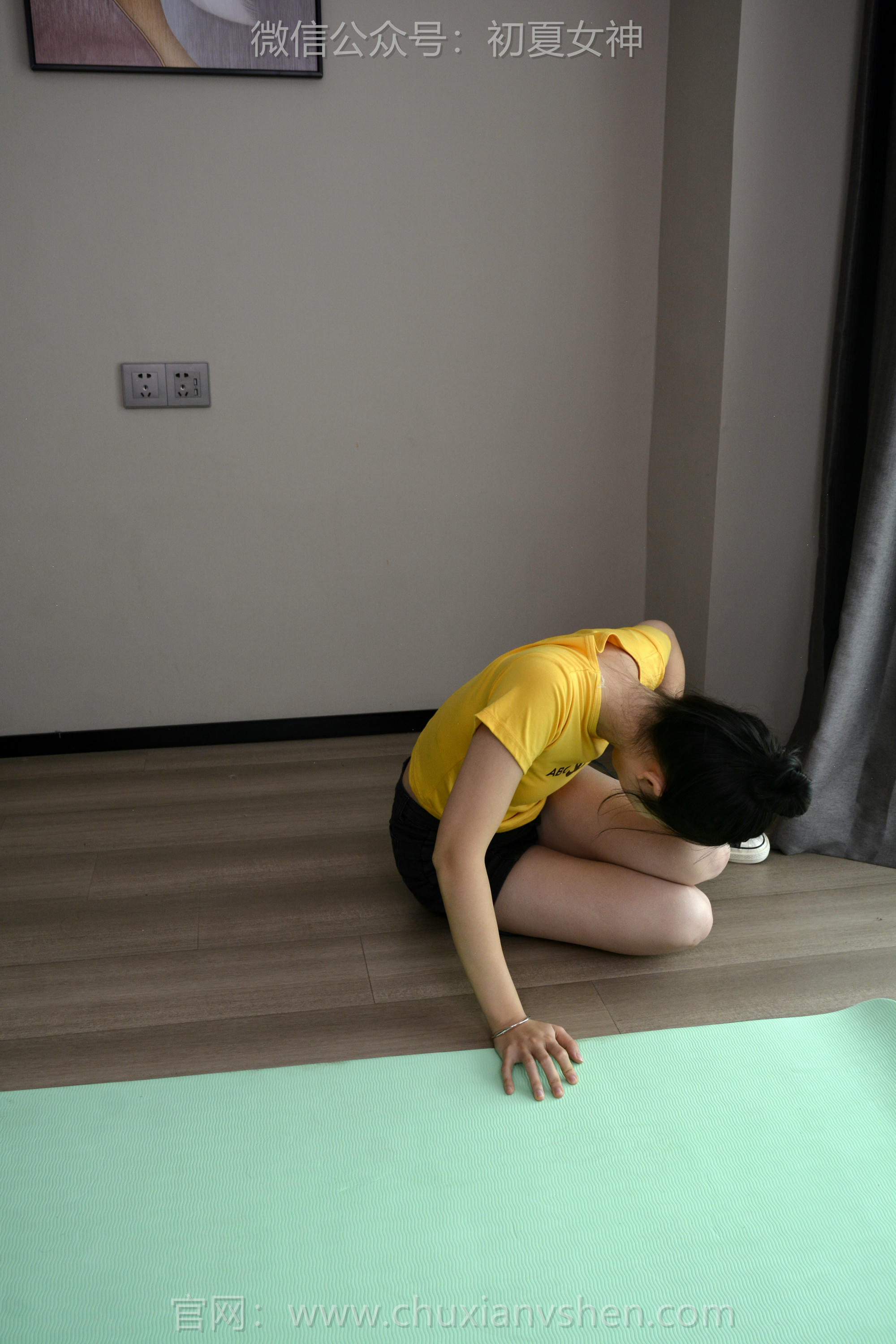 初夏女神 NO.146 双双、小序 日常拉练 [180P1V-5.85GB]_第3集