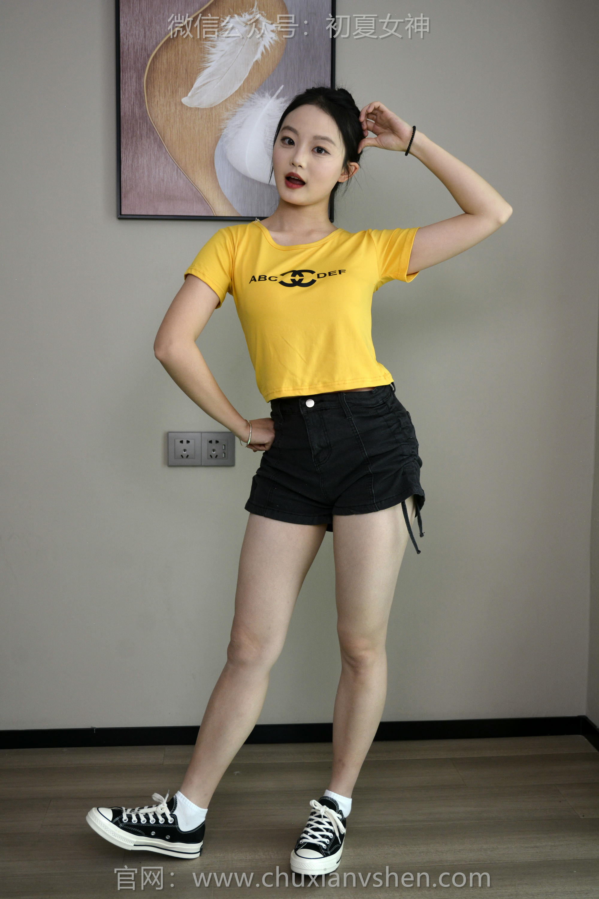 初夏女神 NO.146 双双、小序 日常拉练 [180P1V-5.85GB]_第1集