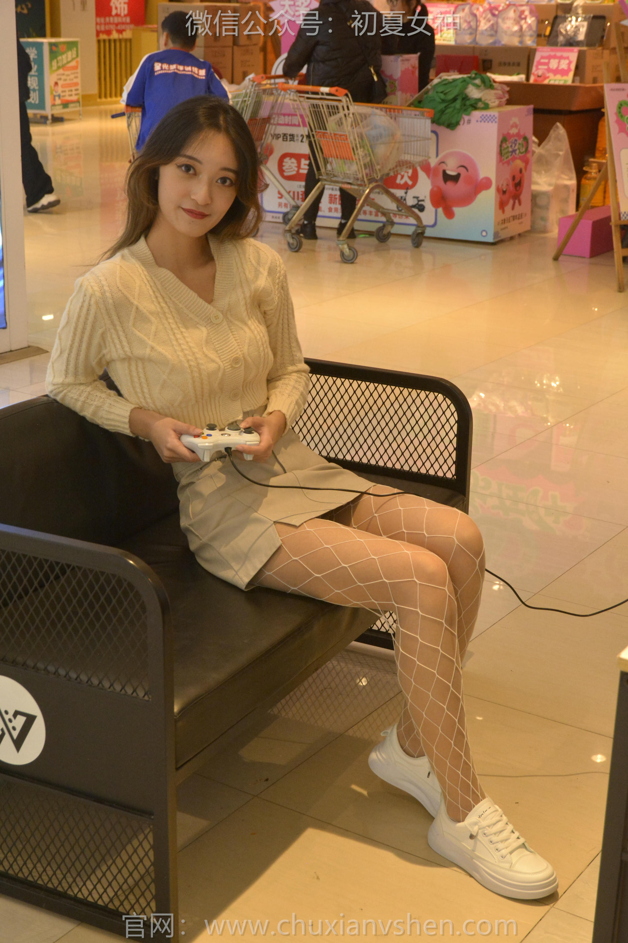 初夏女神 NO.147 依依 温文尔雅 [140P1V-5.26GB]_第6集