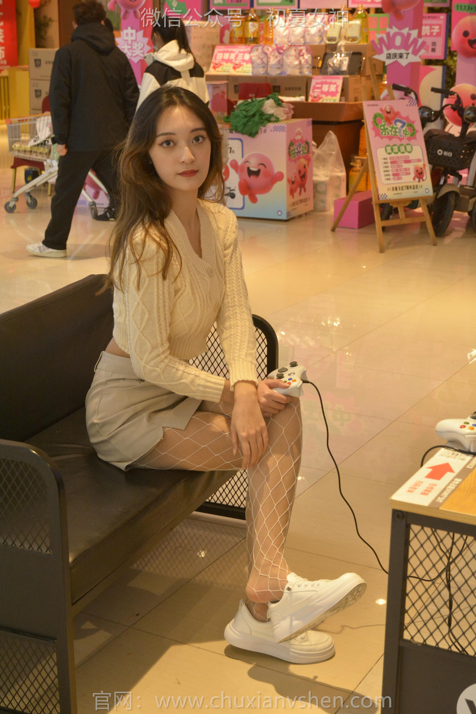 初夏女神 NO.147 依依 温文尔雅 [140P1V-5.26GB]_第6集