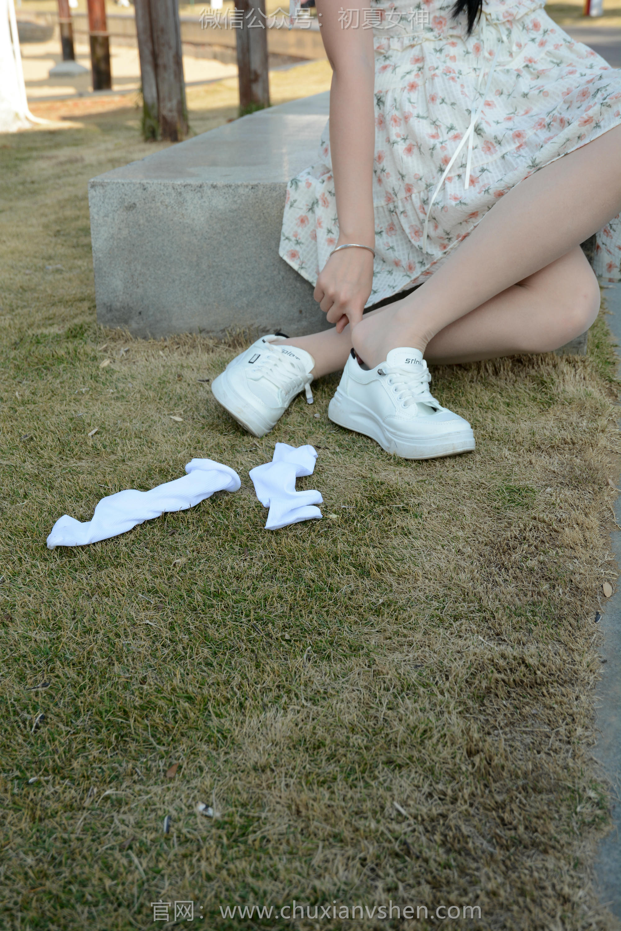 初夏女神 NO.150 双双 迎春碎花裙 [140P1V-5.68GB]_第7集