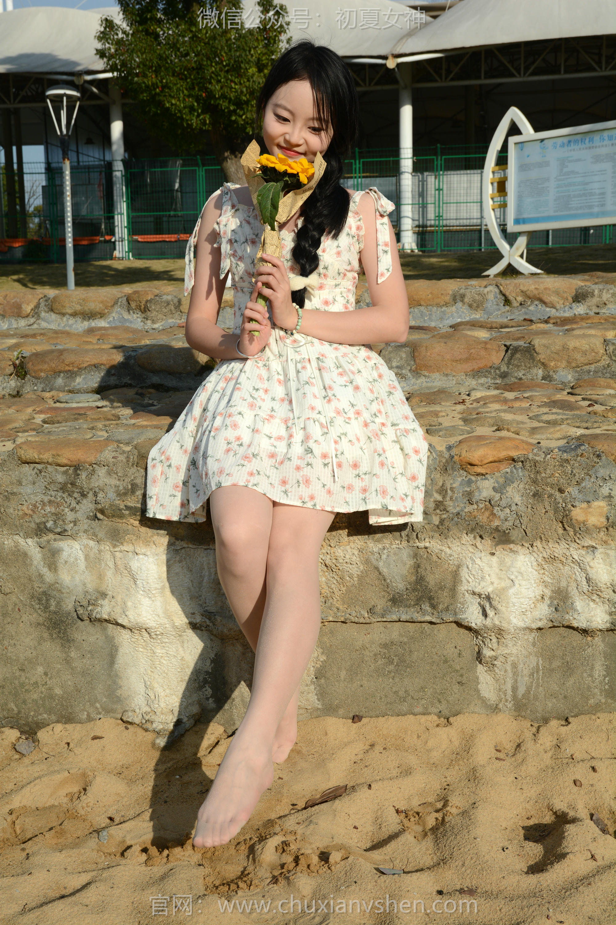 初夏女神 NO.150 双双 迎春碎花裙 [140P1V-5.68GB]_第7集