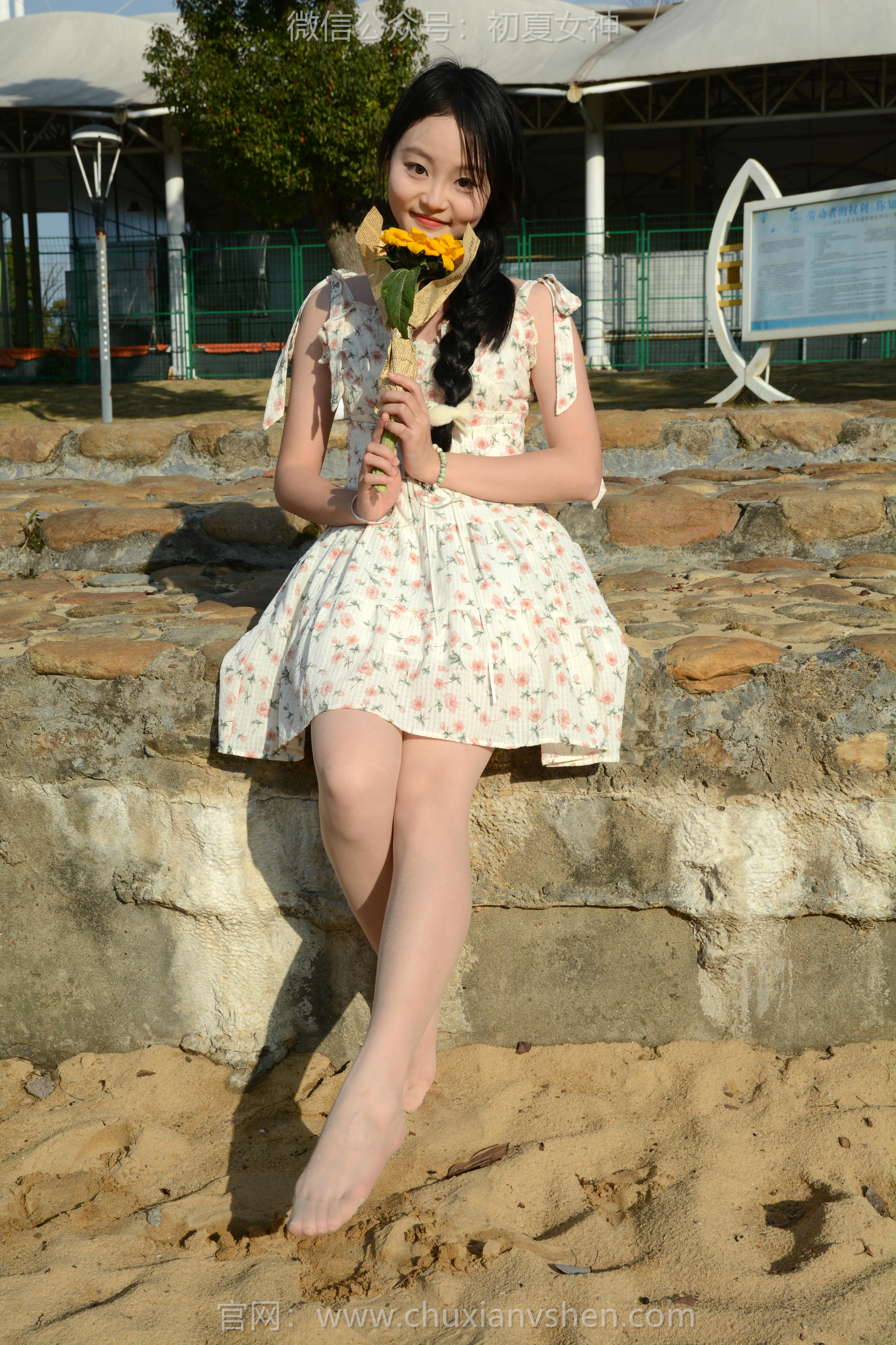 初夏女神 NO.150 双双 迎春碎花裙 [140P1V-5.68GB]_第7集