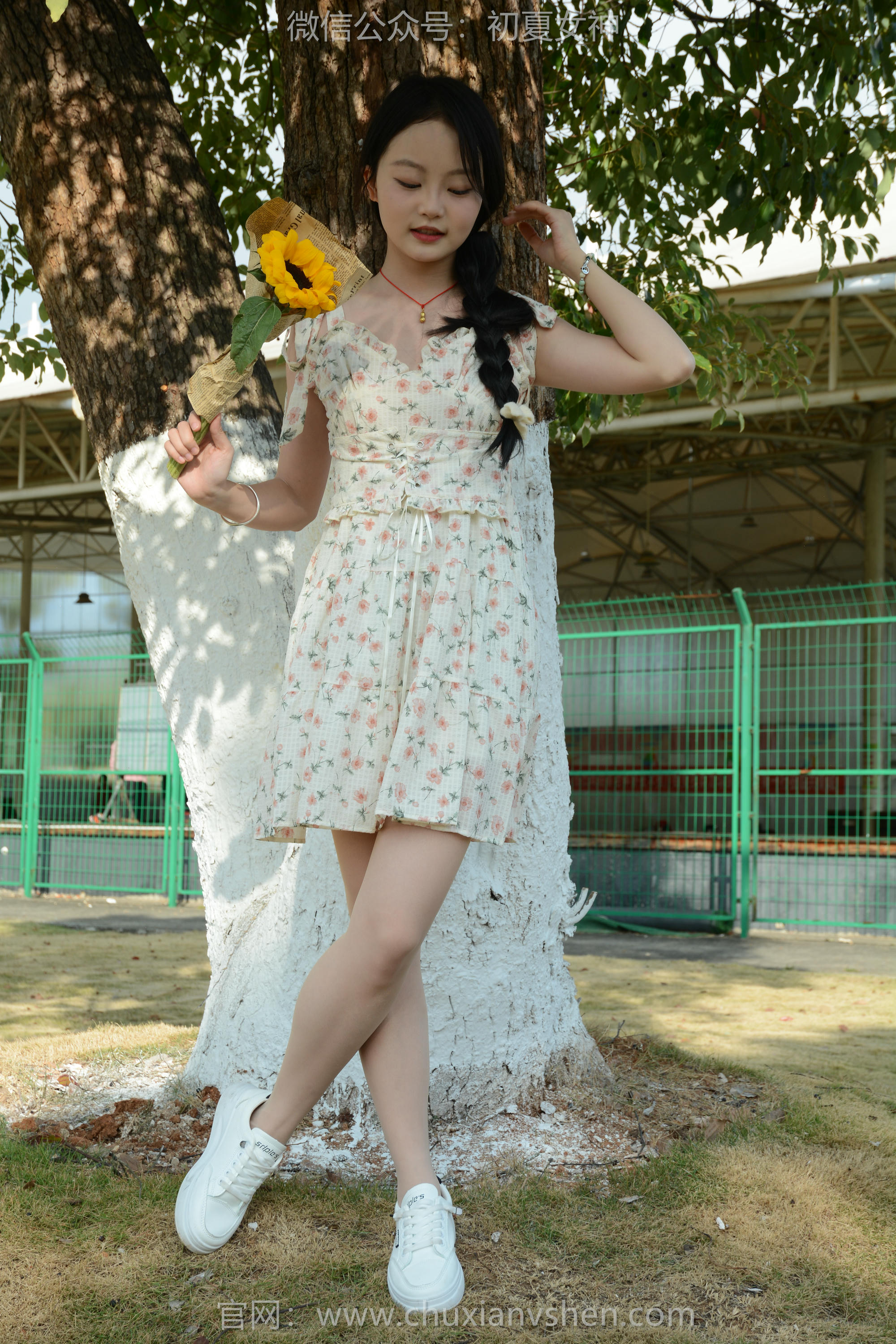 初夏女神 NO.150 双双 迎春碎花裙 [140P1V-5.68GB]_第2集