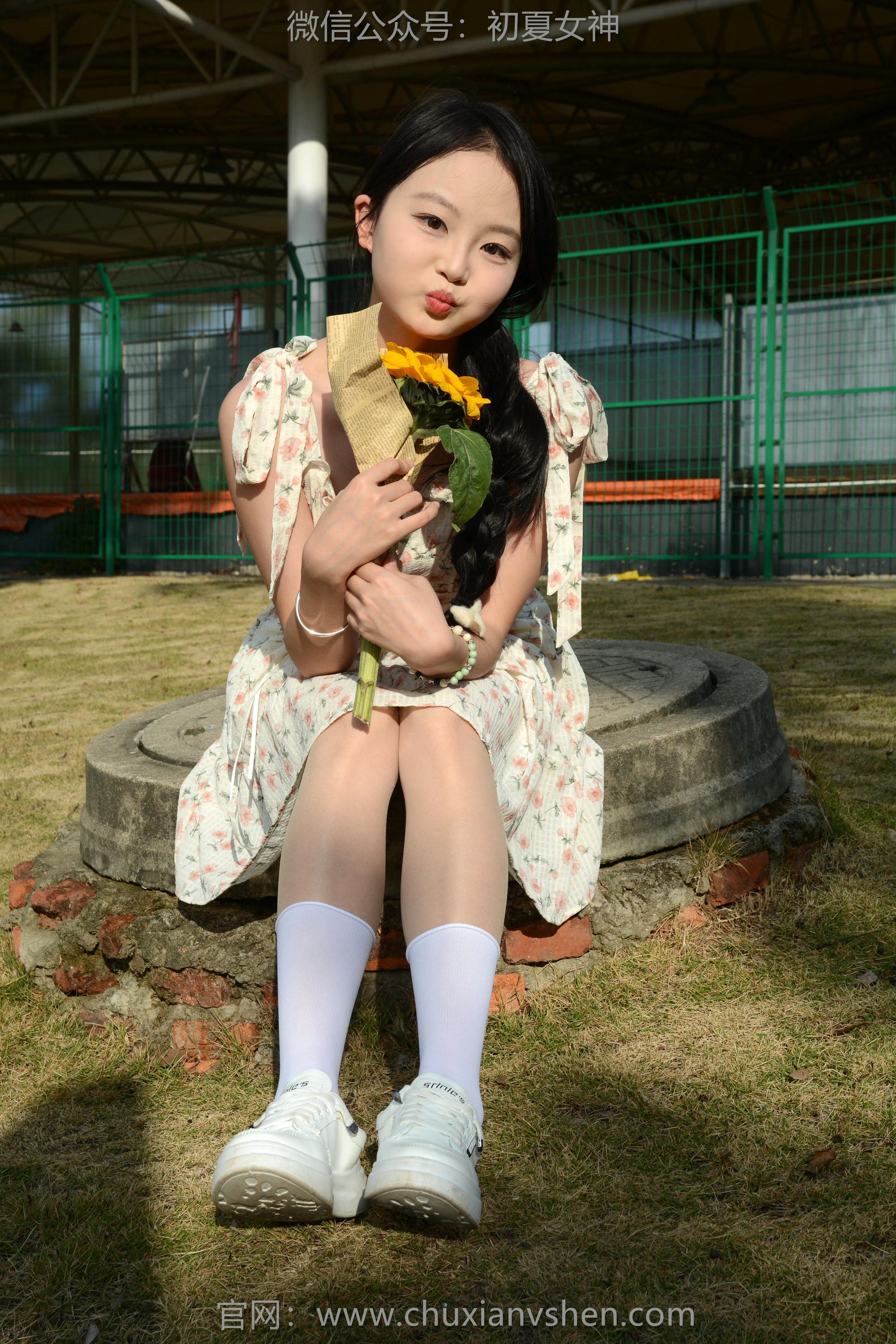 初夏女神 NO.150 双双 迎春碎花裙 [140P1V-5.68GB]_第4集