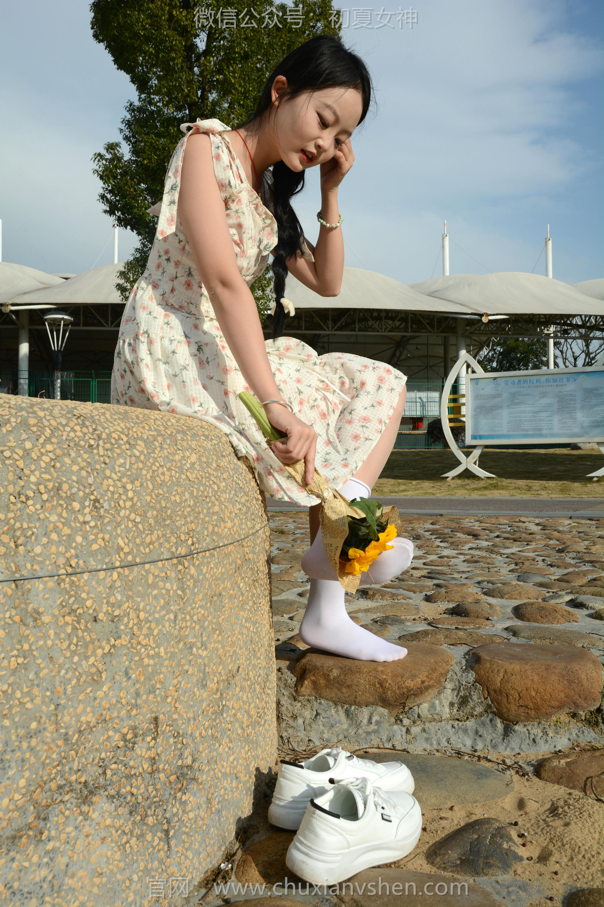 初夏女神 NO.150 双双 迎春碎花裙 [140P1V-5.68GB]_第5集