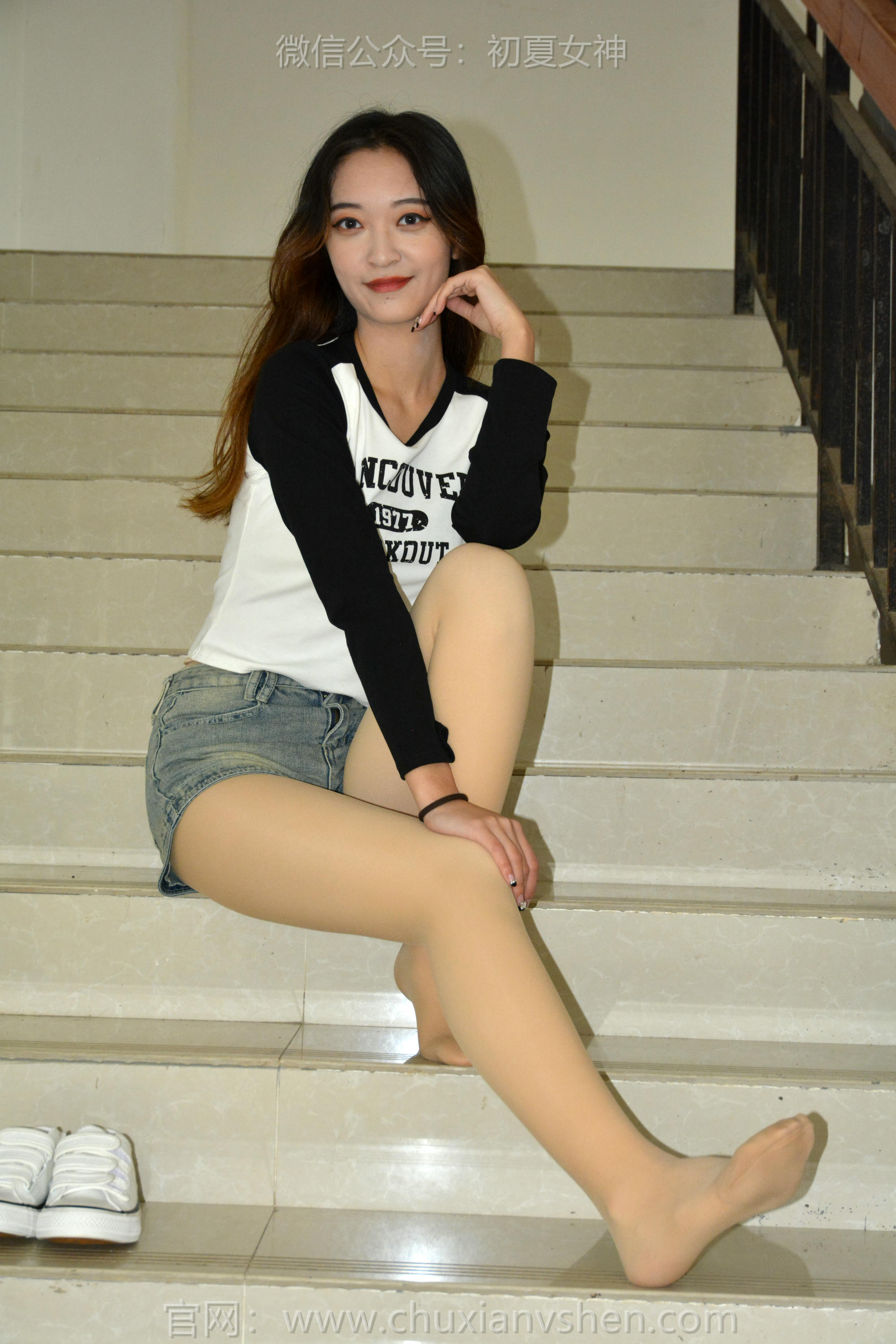 初夏女神 NO.151 依依 走走拍拍 [130P1V-5.25GB]_第1集