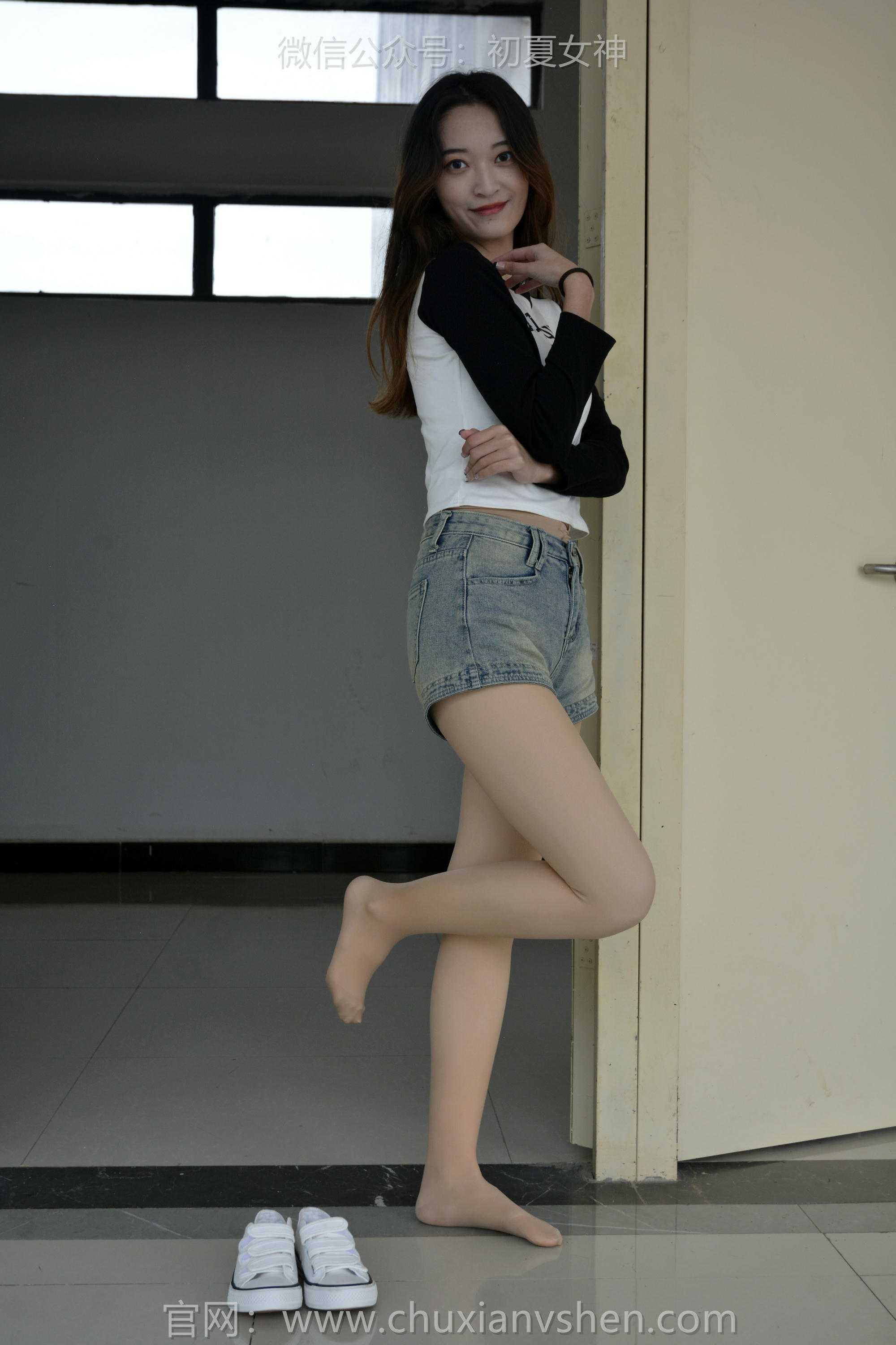 初夏女神 NO.151 依依 走走拍拍 [130P1V-5.25GB]_第6集