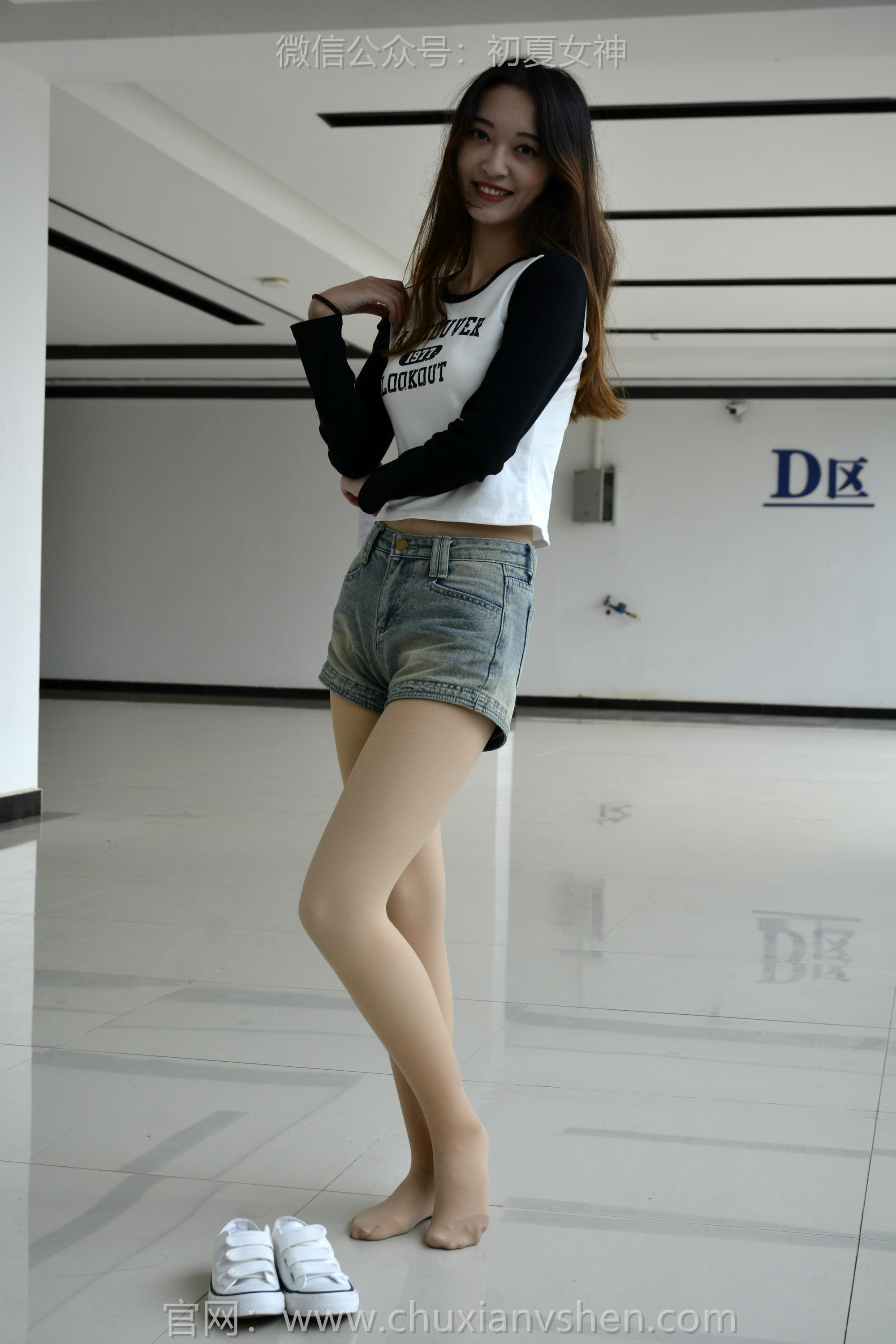 初夏女神 NO.151 依依 走走拍拍 [130P1V-5.25GB]_第7集