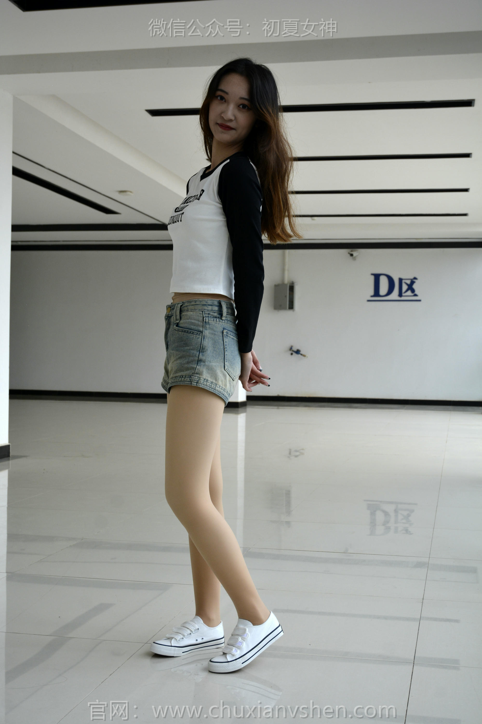 初夏女神 NO.151 依依 走走拍拍 [130P1V-5.25GB]_第7集