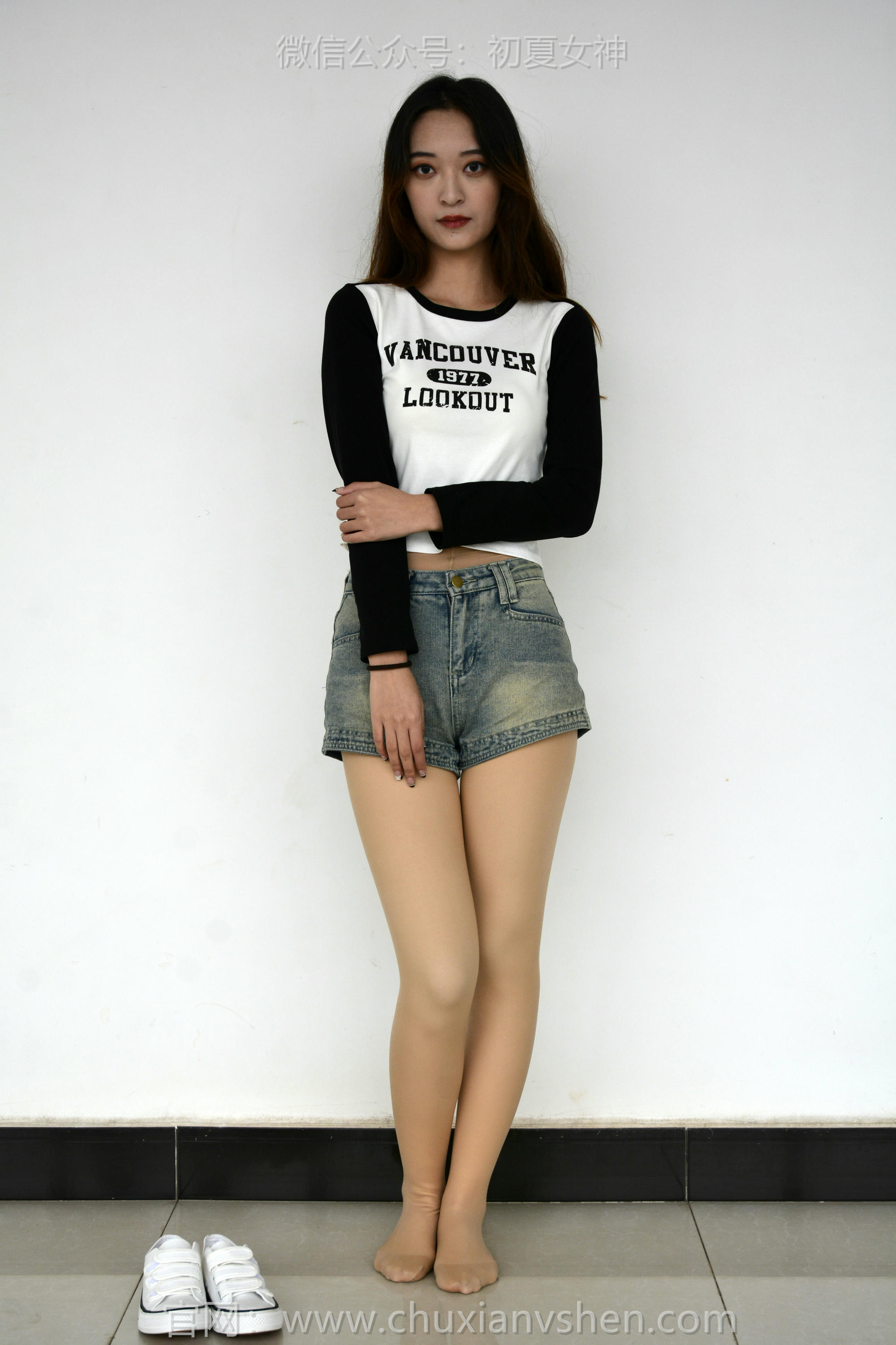 初夏女神 NO.151 依依 走走拍拍 [130P1V-5.25GB]_第2集