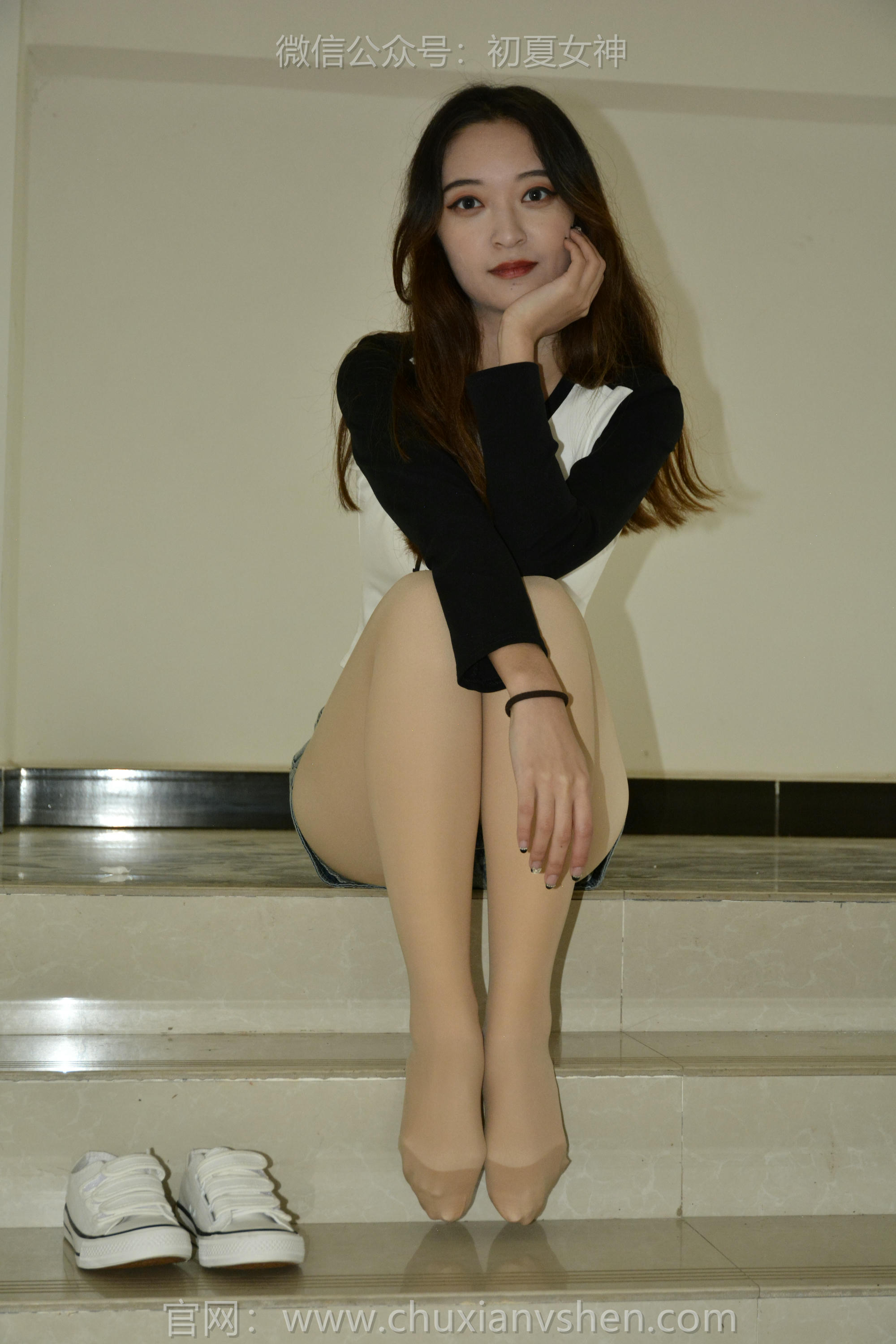 初夏女神 NO.151 依依 走走拍拍 [130P1V-5.25GB]_第2集