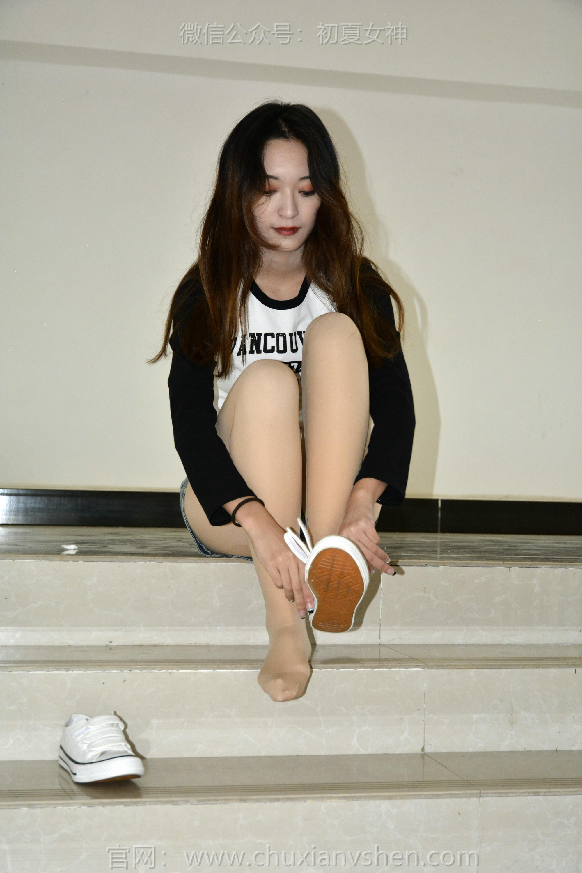 初夏女神 NO.151 依依 走走拍拍 [130P1V-5.25GB]_第3集