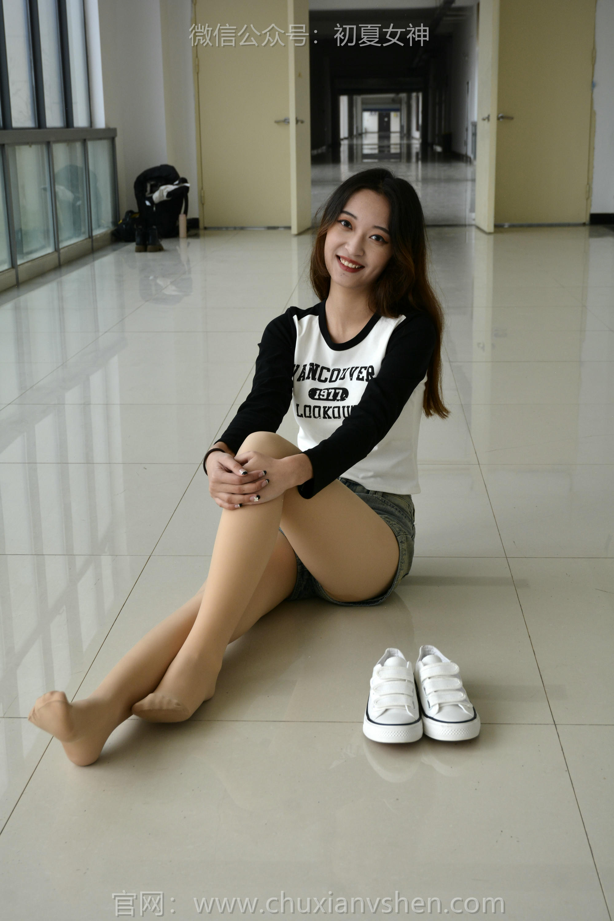 初夏女神 NO.151 依依 走走拍拍 [130P1V-5.25GB]_第3集