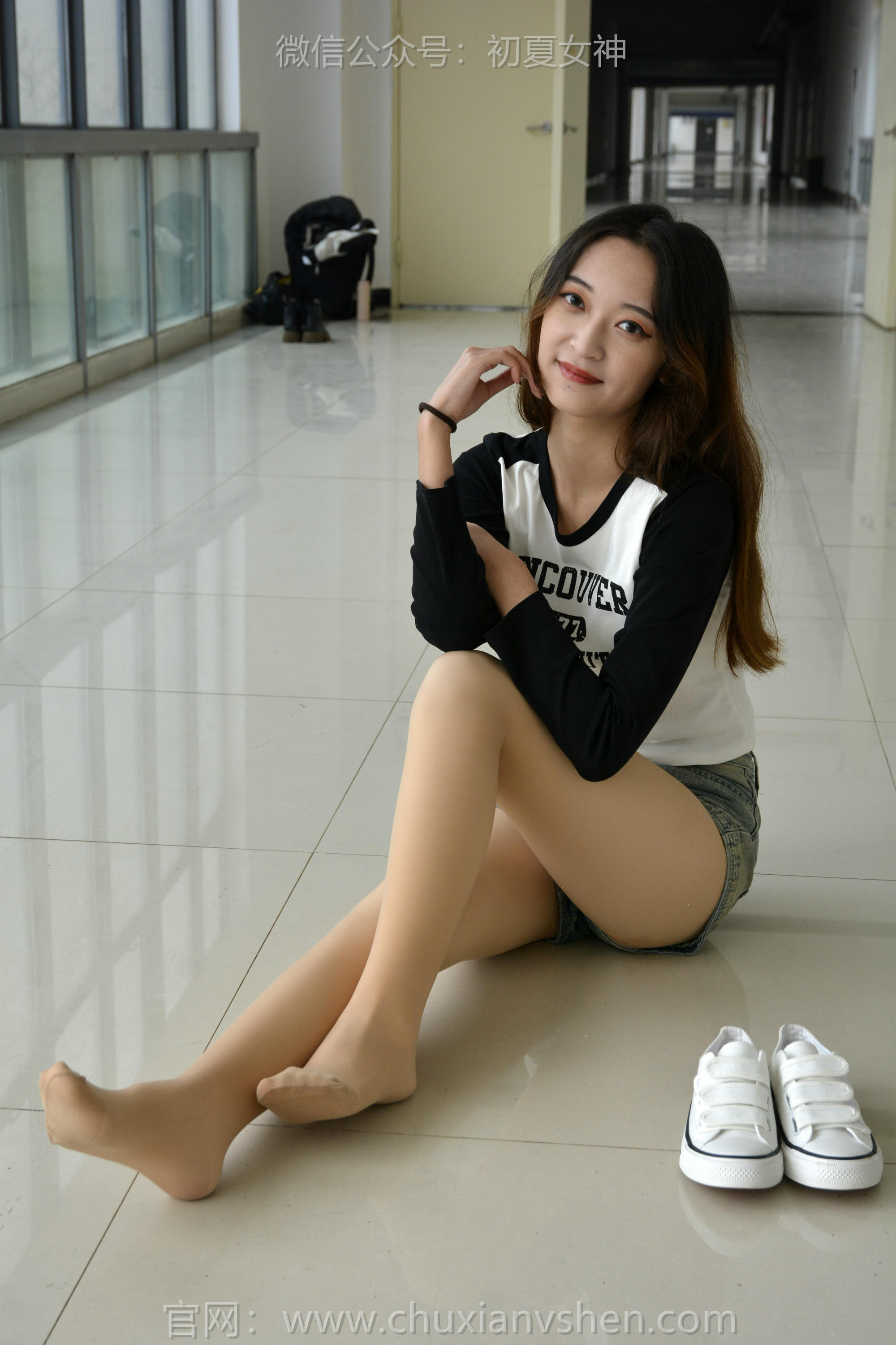 初夏女神 NO.151 依依 走走拍拍 [130P1V-5.25GB]_第3集