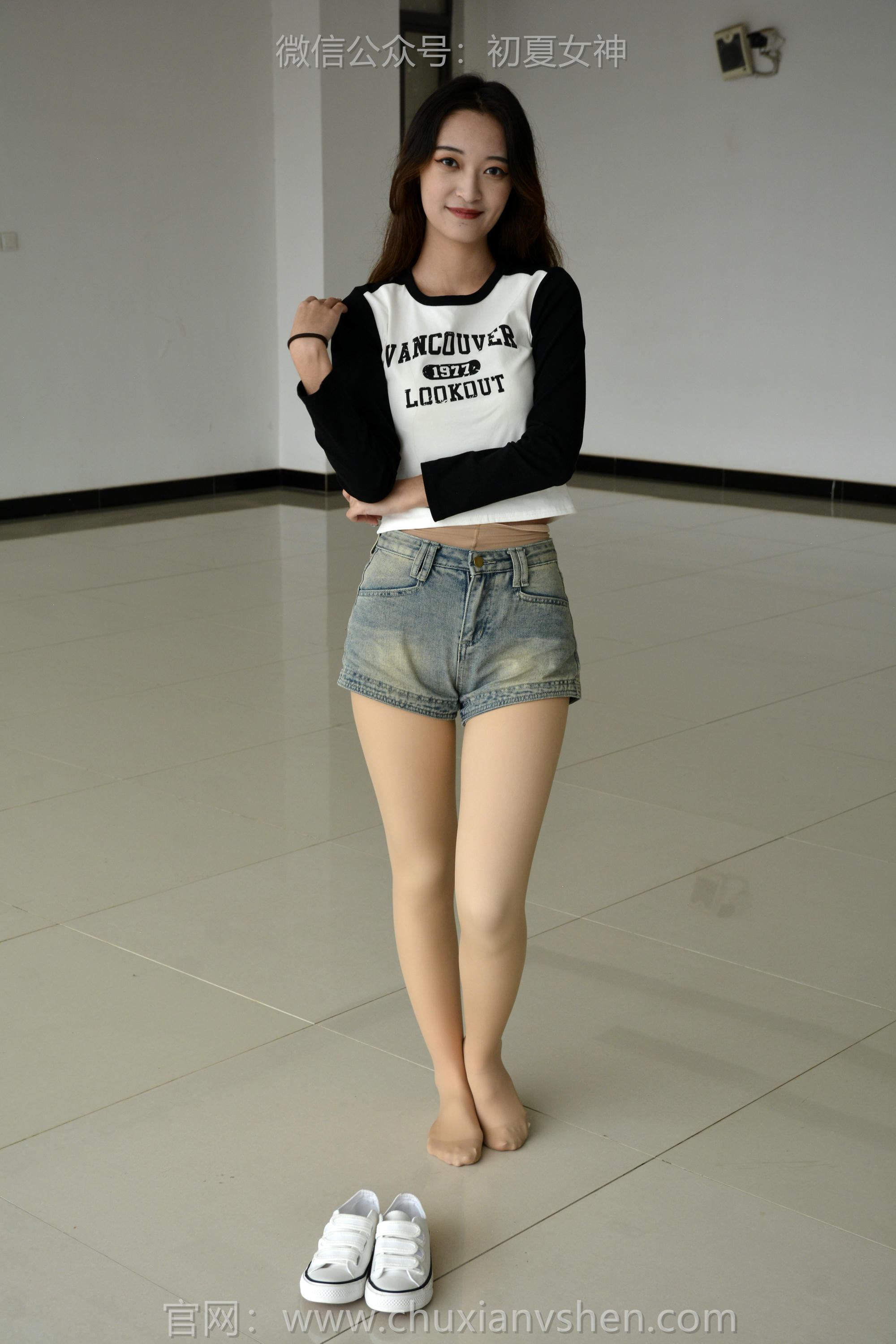 初夏女神 NO.151 依依 走走拍拍 [130P1V-5.25GB]_第3集