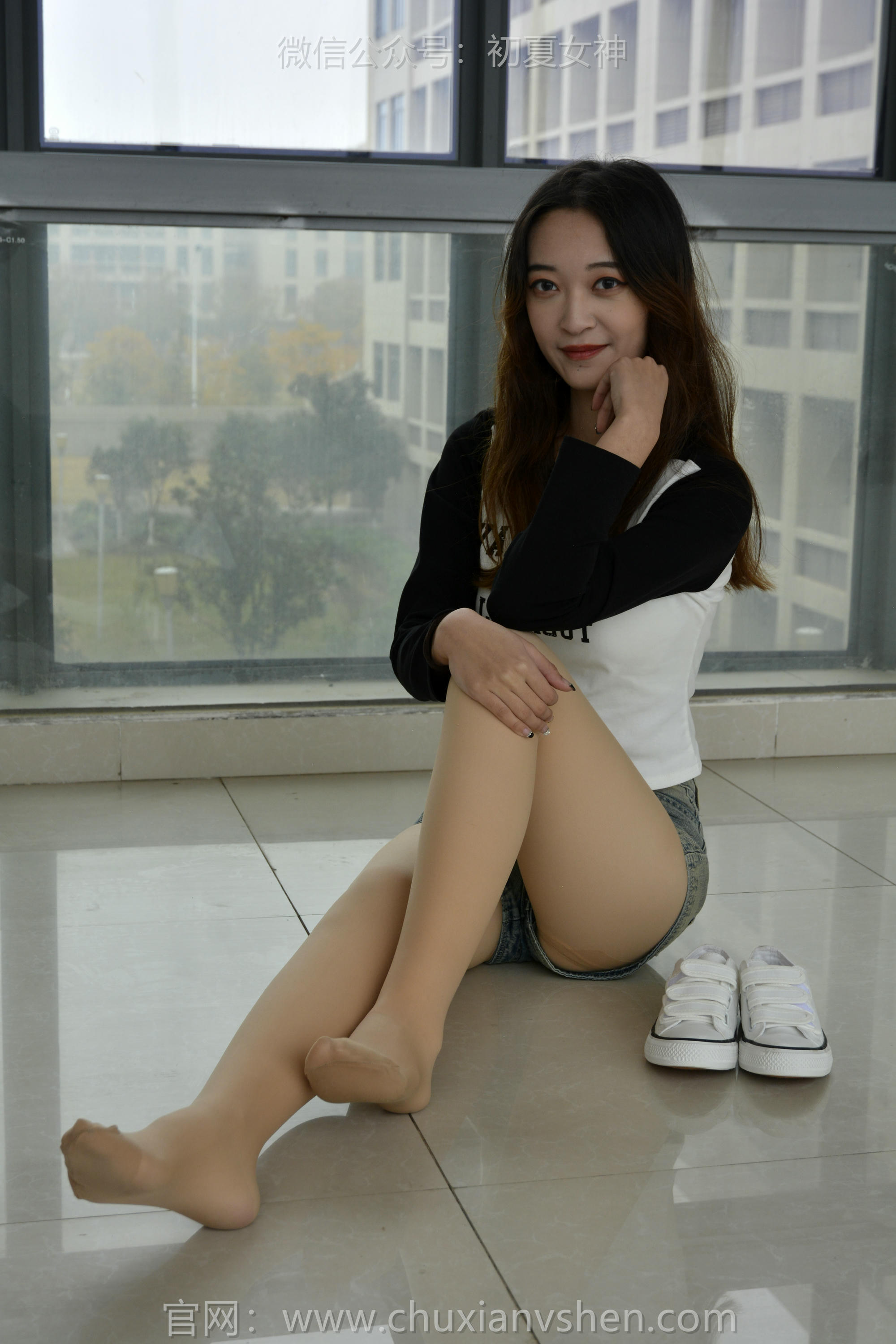 初夏女神 NO.151 依依 走走拍拍 [130P1V-5.25GB]_第5集