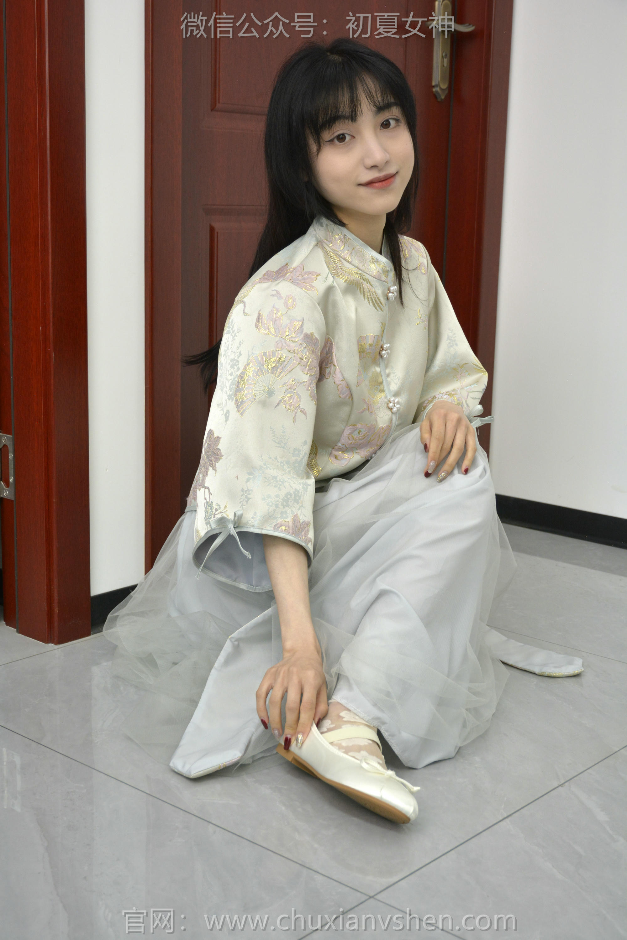 初夏女神 NO.154 柒柒 最美伴娘 [140P1V-4.94GB]_第6集