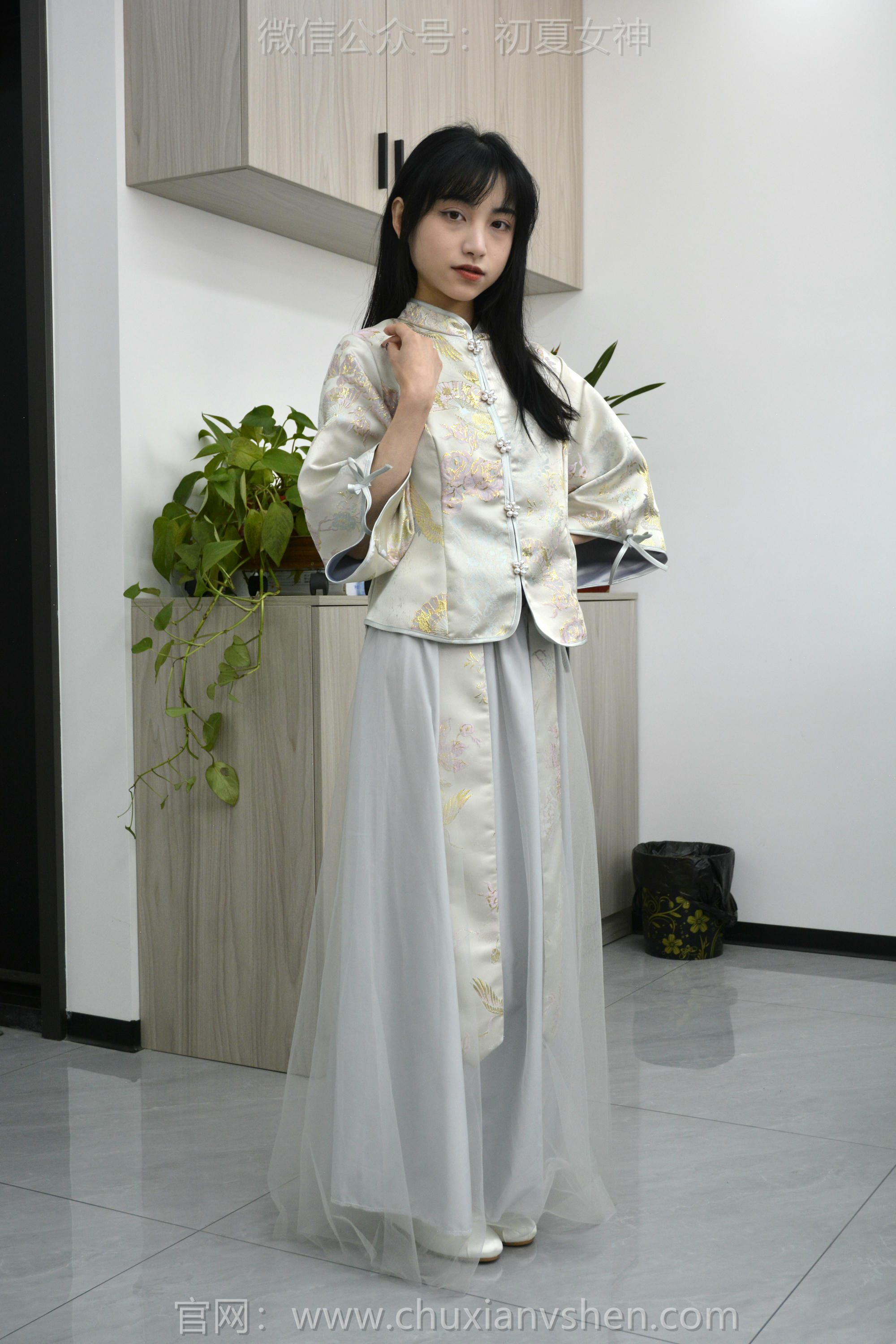 初夏女神 NO.154 柒柒 最美伴娘 [140P1V-4.94GB]_第1集