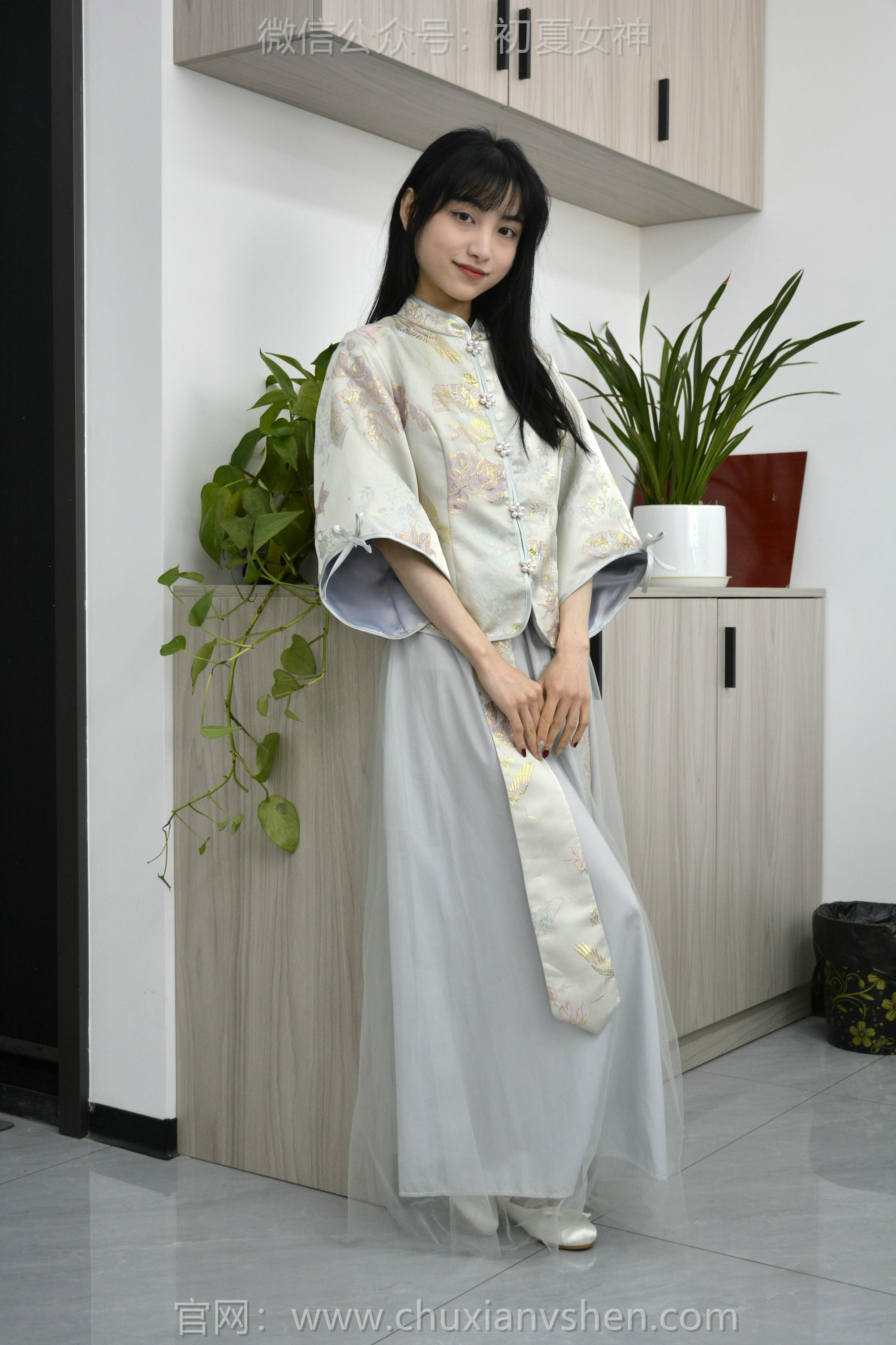 初夏女神 NO.154 柒柒 最美伴娘 [140P1V-4.94GB]_第1集