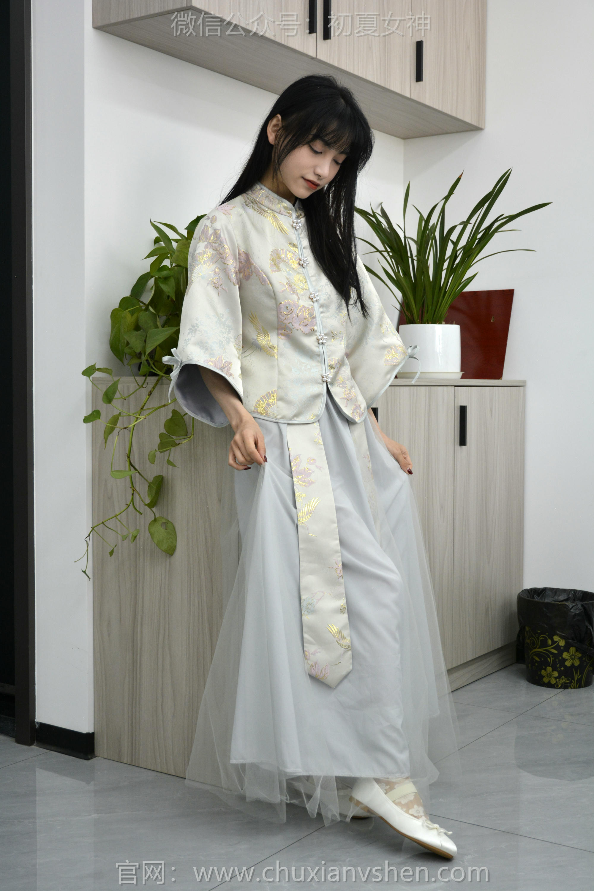 初夏女神 NO.154 柒柒 最美伴娘 [140P1V-4.94GB]_第1集