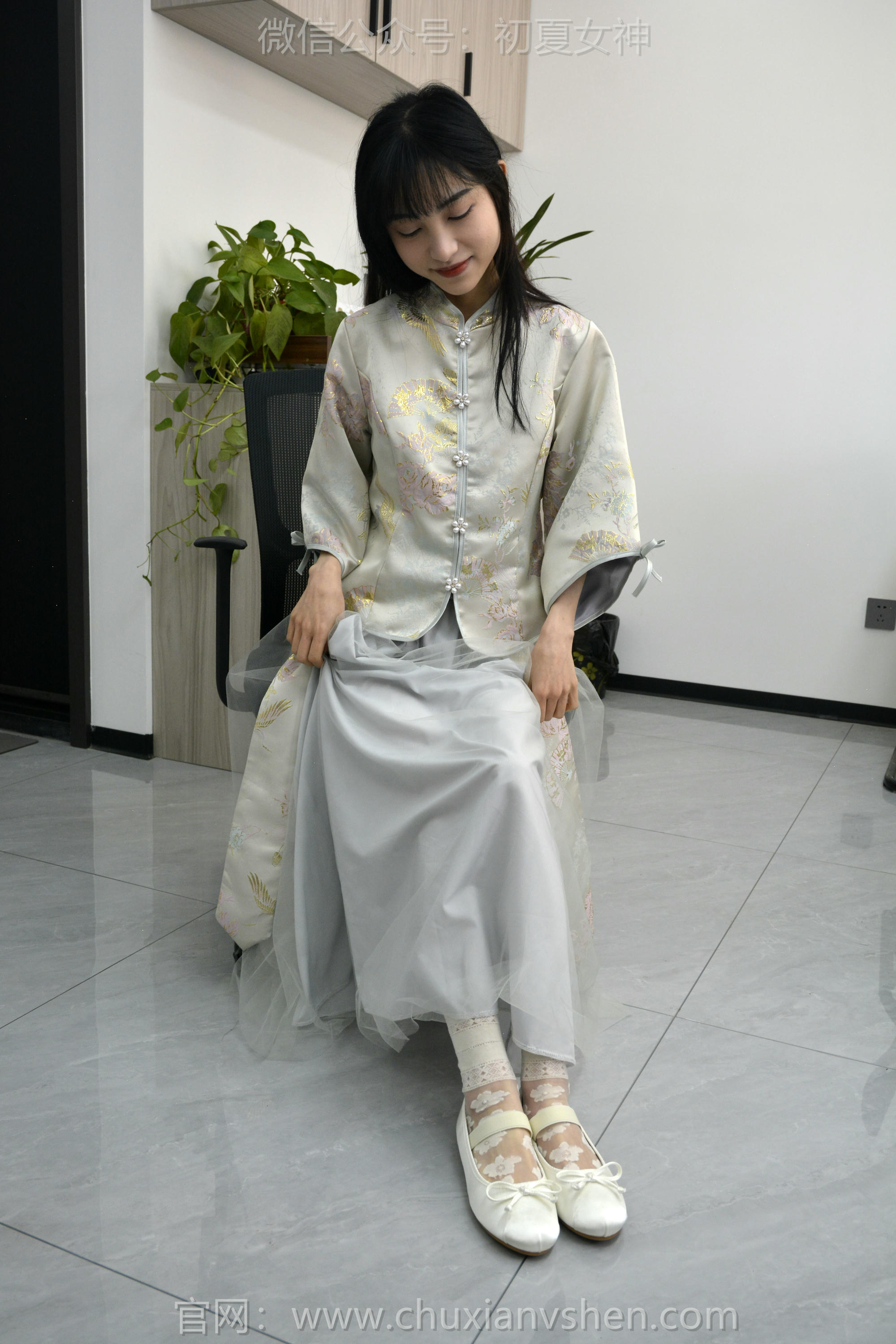 初夏女神 NO.154 柒柒 最美伴娘 [140P1V-4.94GB]_第2集