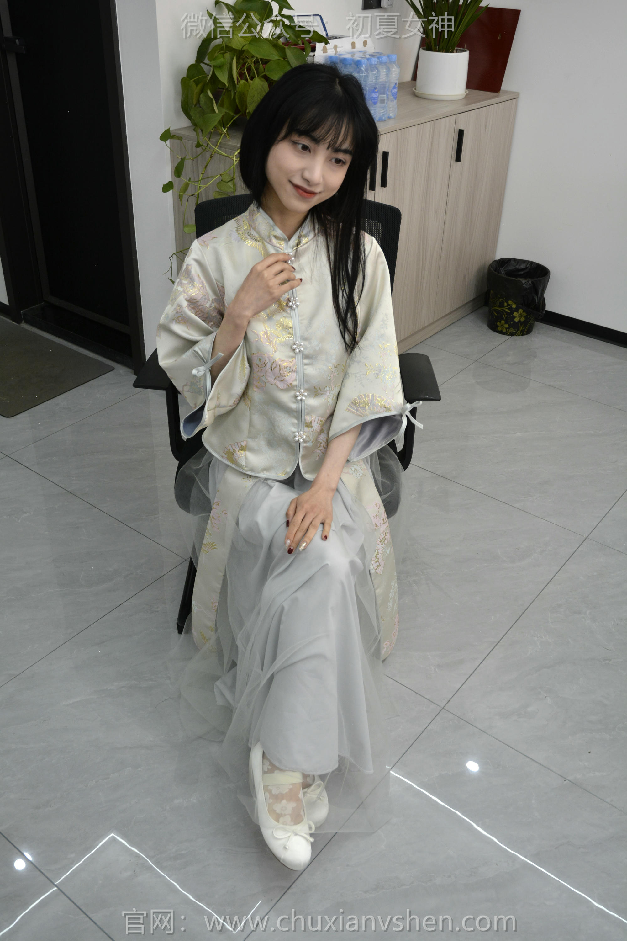 初夏女神 NO.154 柒柒 最美伴娘 [140P1V-4.94GB]_第2集