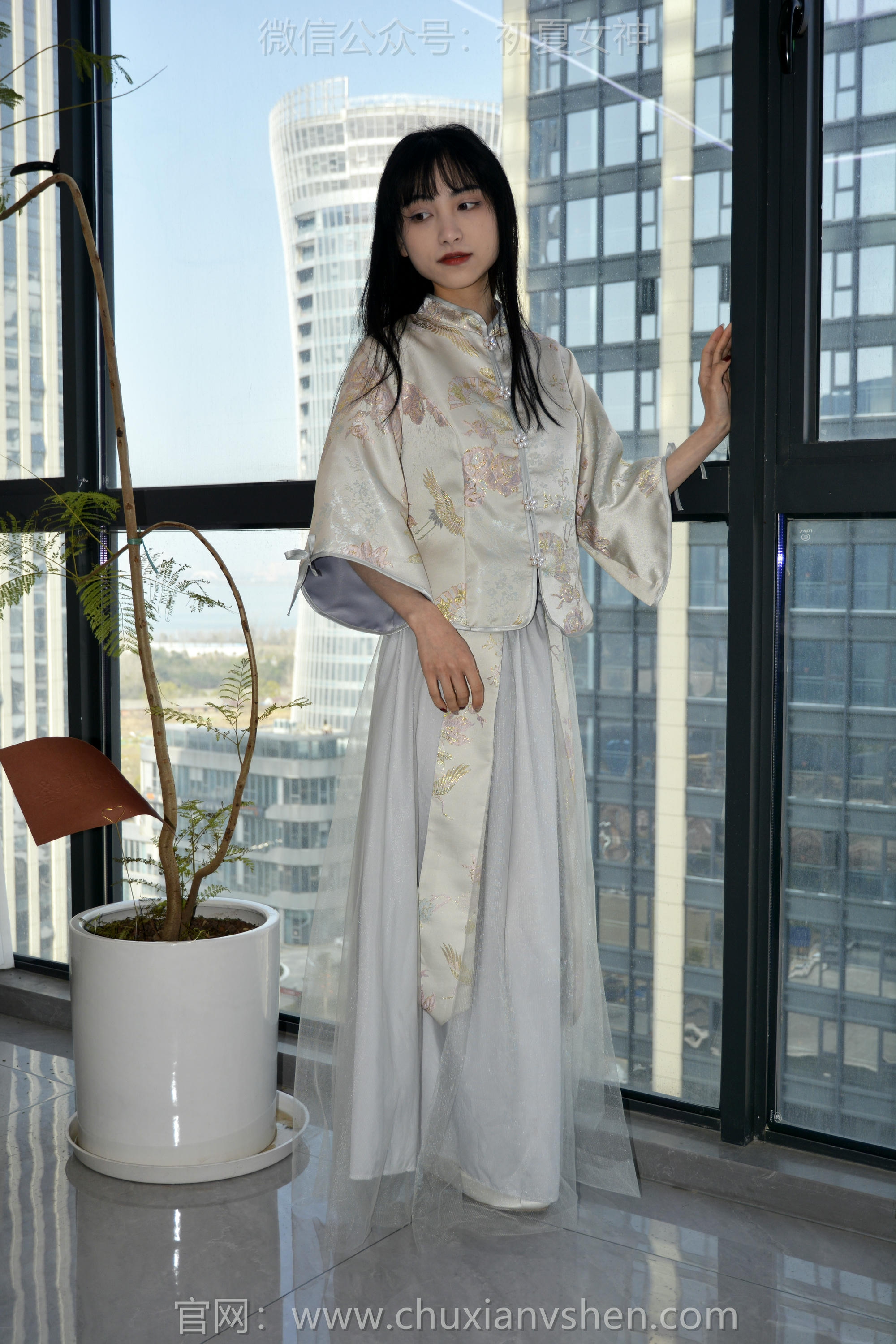 初夏女神 NO.154 柒柒 最美伴娘 [140P1V-4.94GB]_第3集