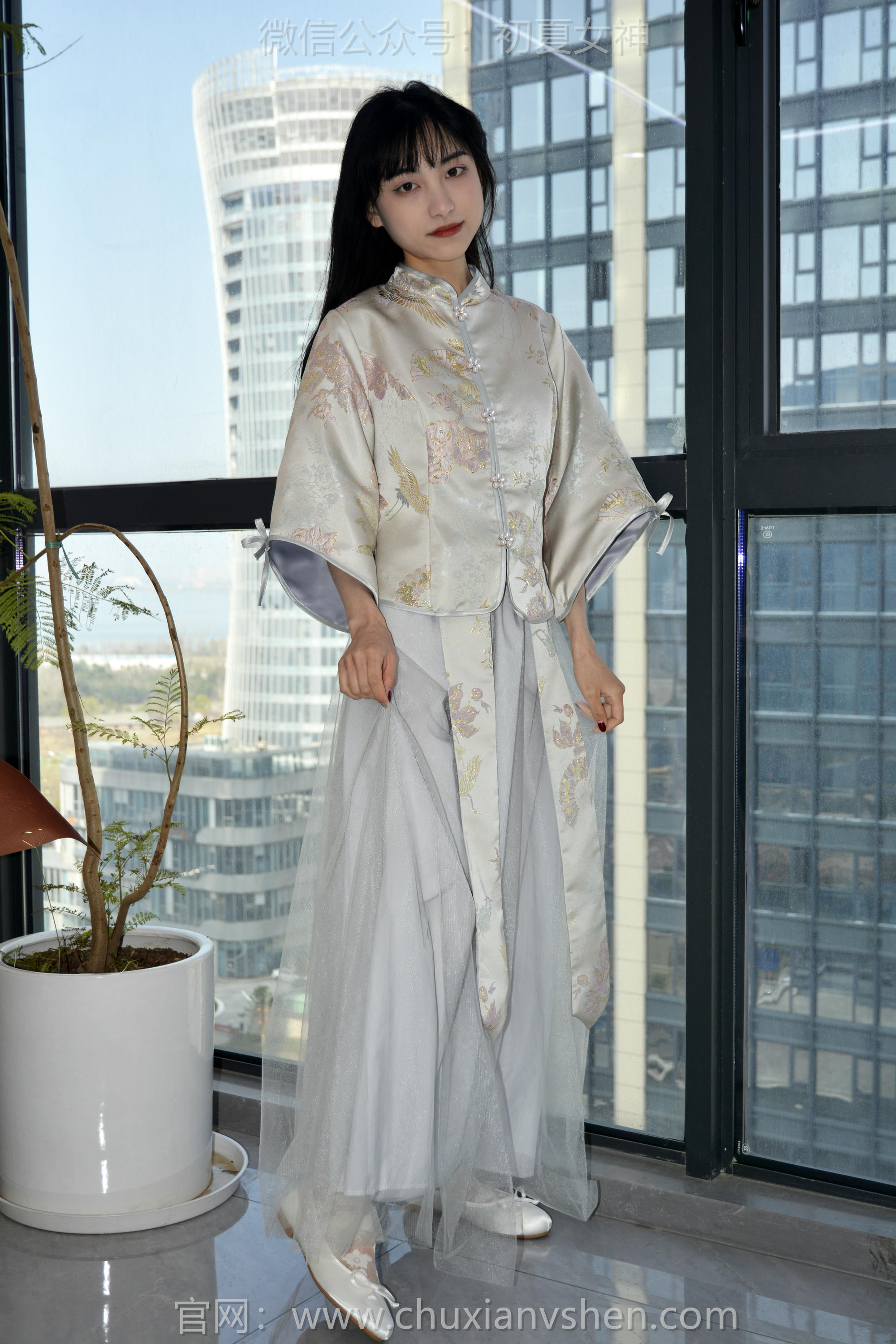 初夏女神 NO.154 柒柒 最美伴娘 [140P1V-4.94GB]_第3集