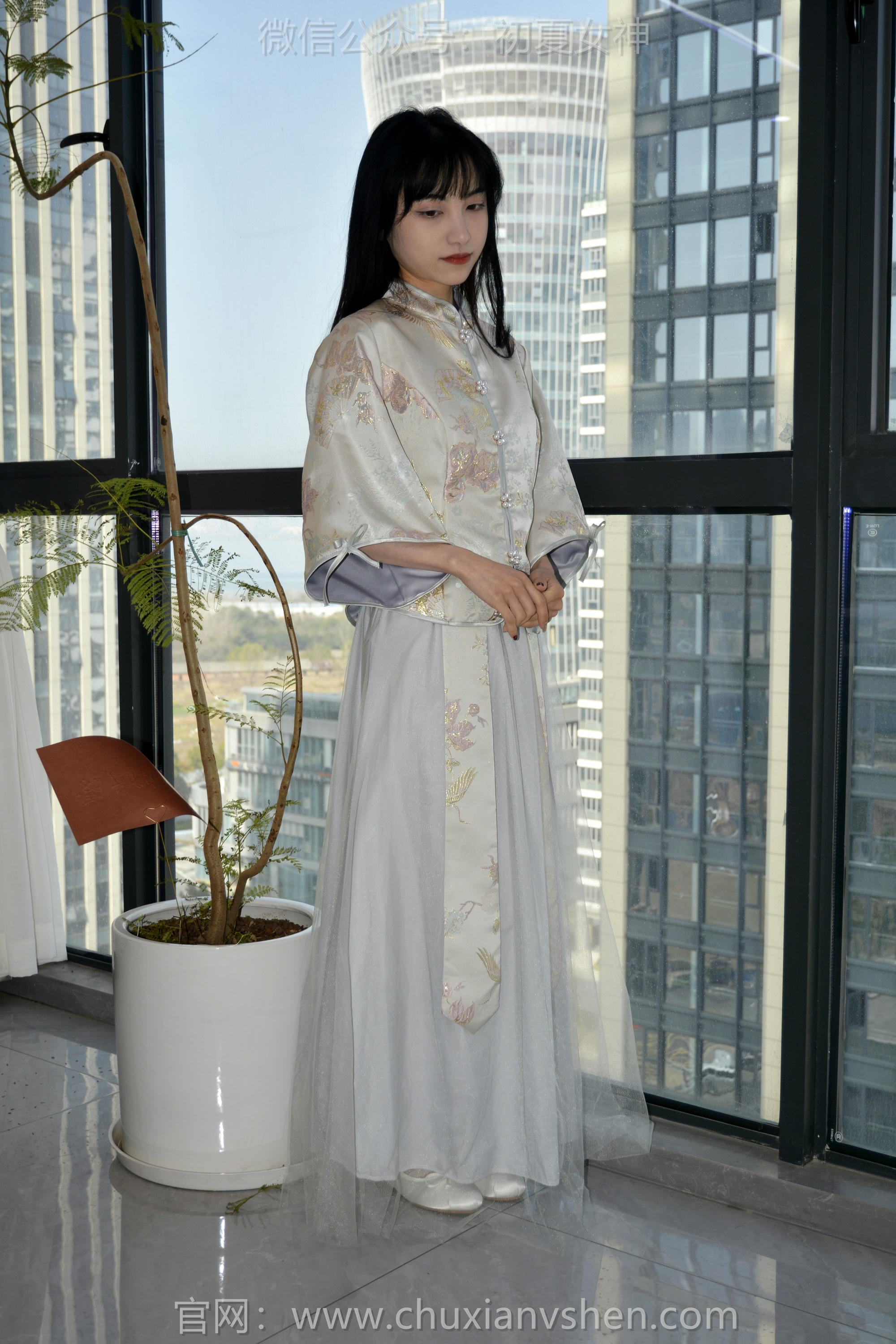 初夏女神 NO.154 柒柒 最美伴娘 [140P1V-4.94GB]_第3集