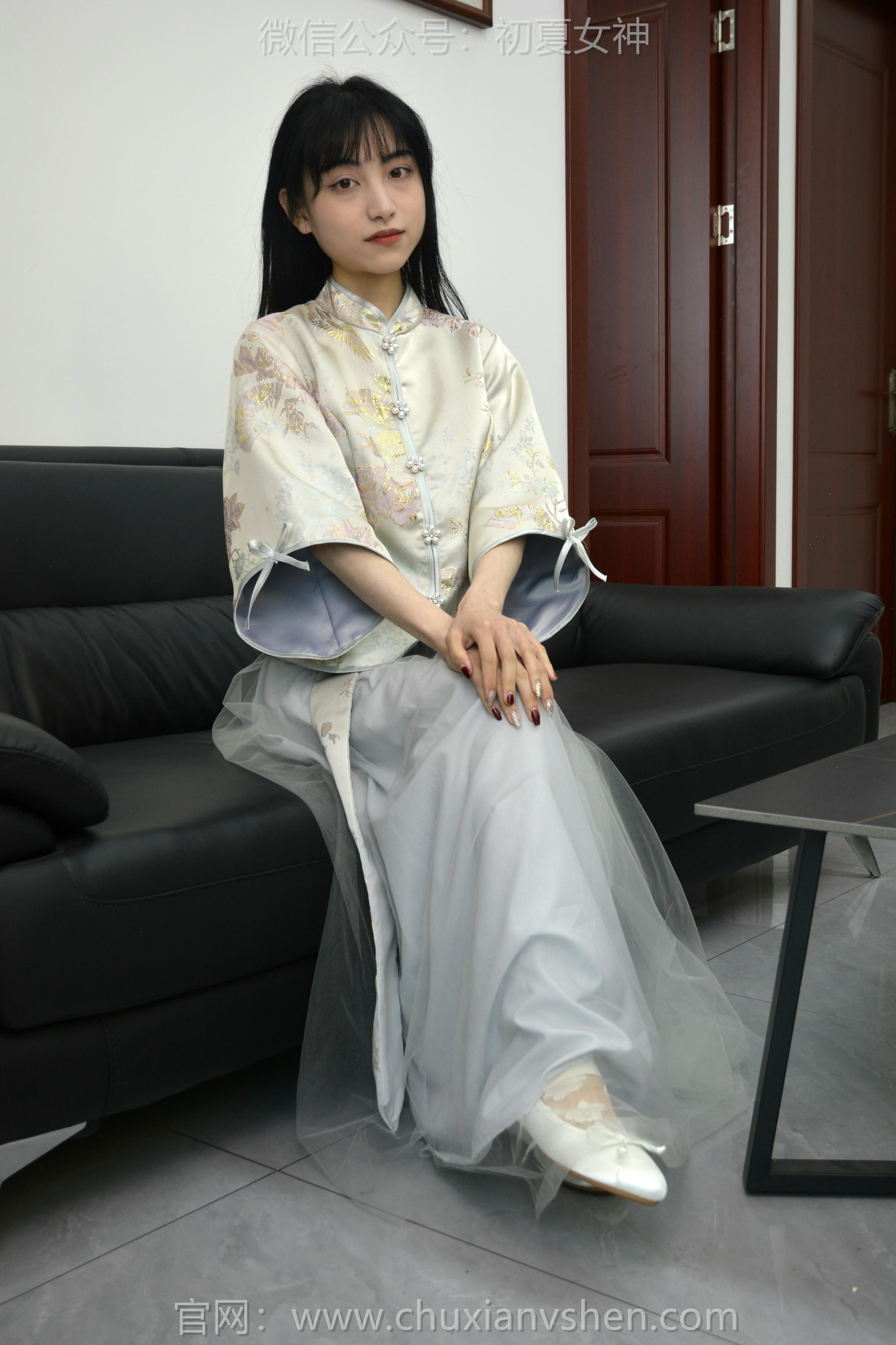 初夏女神 NO.154 柒柒 最美伴娘 [140P1V-4.94GB]_第3集