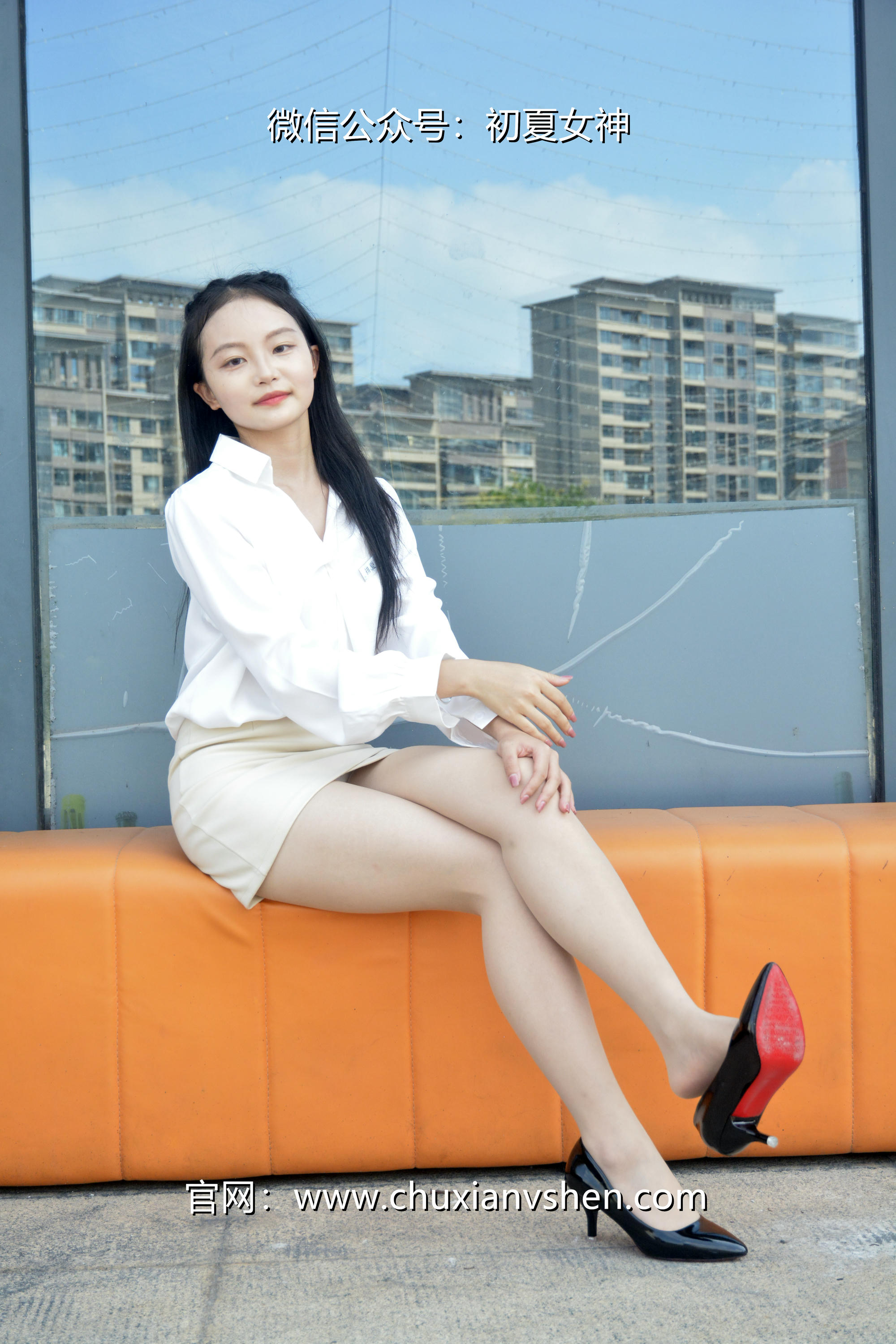 初夏女神 NO.035 双双 职场生涯[140P-1V-5.38G]_第6集