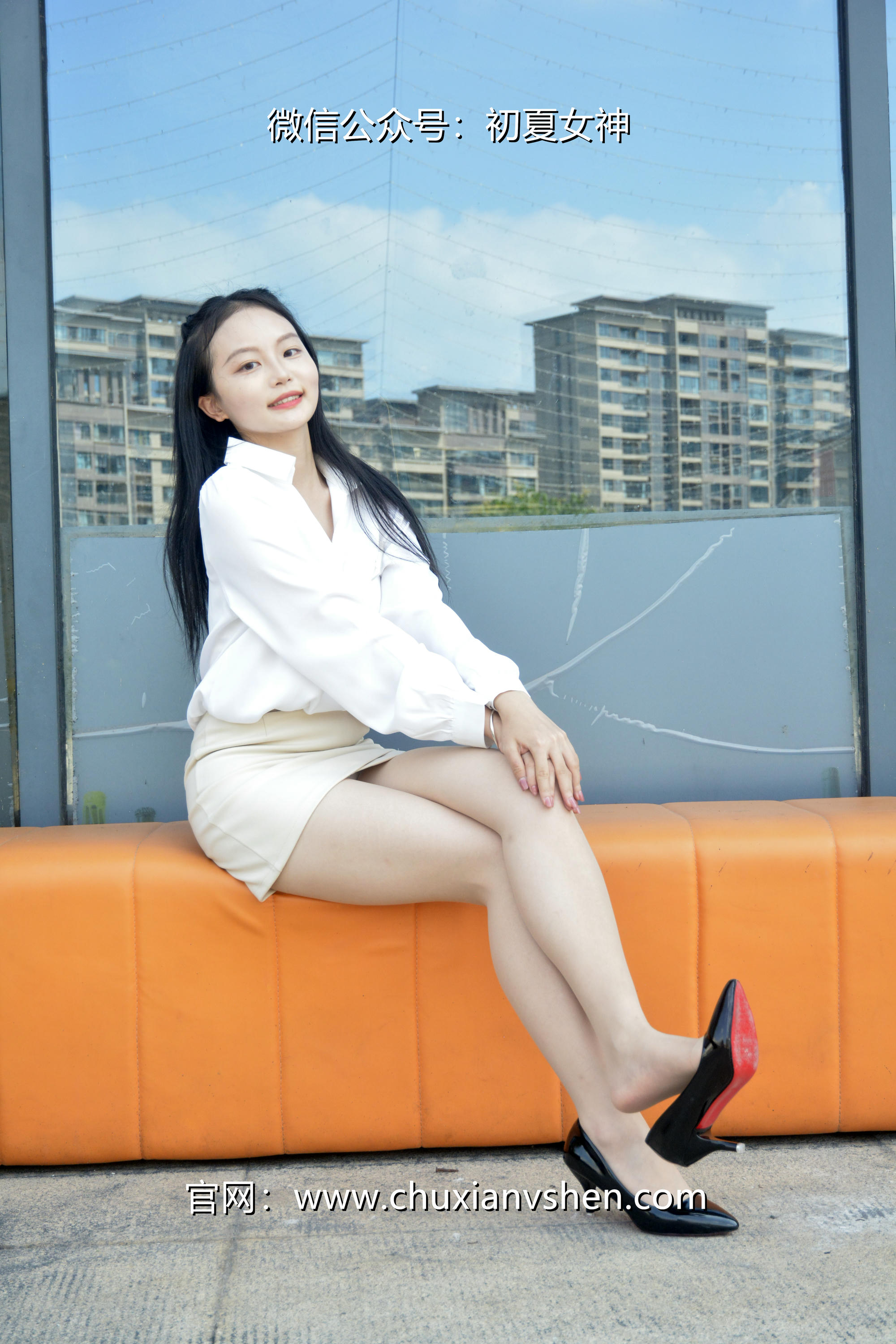 初夏女神 NO.035 双双 职场生涯[140P-1V-5.38G]_第6集