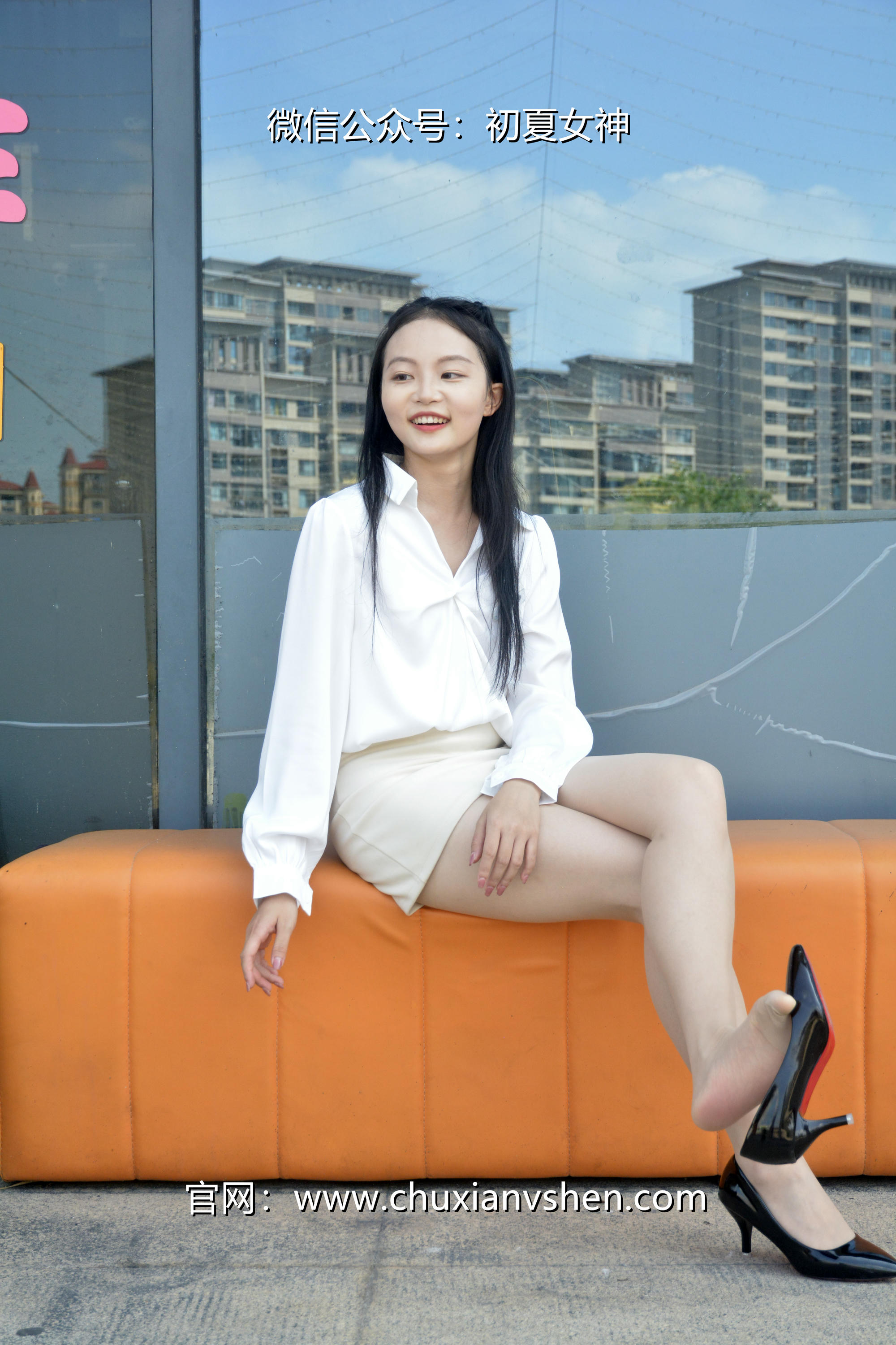 初夏女神 NO.035 双双 职场生涯[140P-1V-5.38G]_第6集