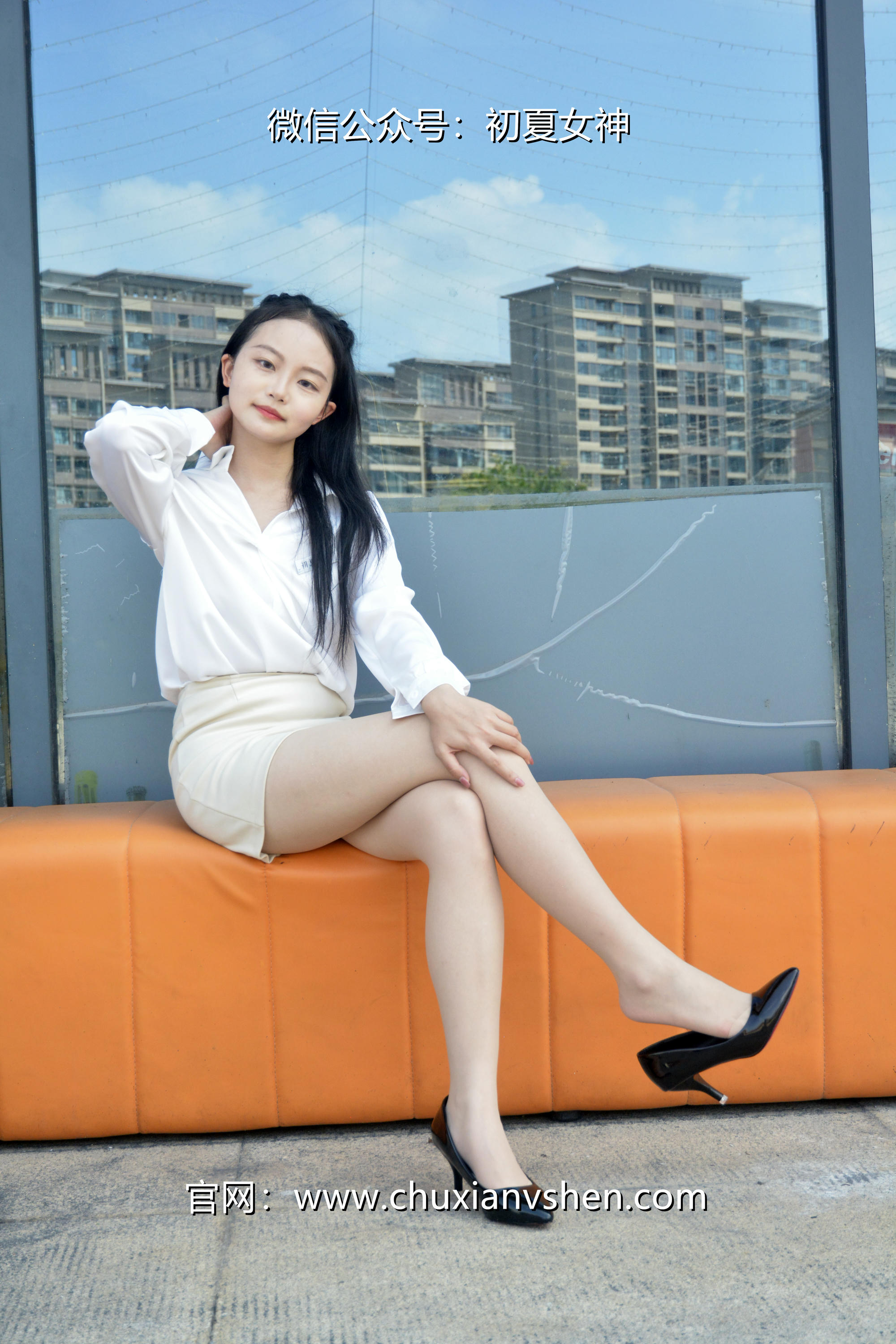 初夏女神 NO.035 双双 职场生涯[140P-1V-5.38G]_第6集