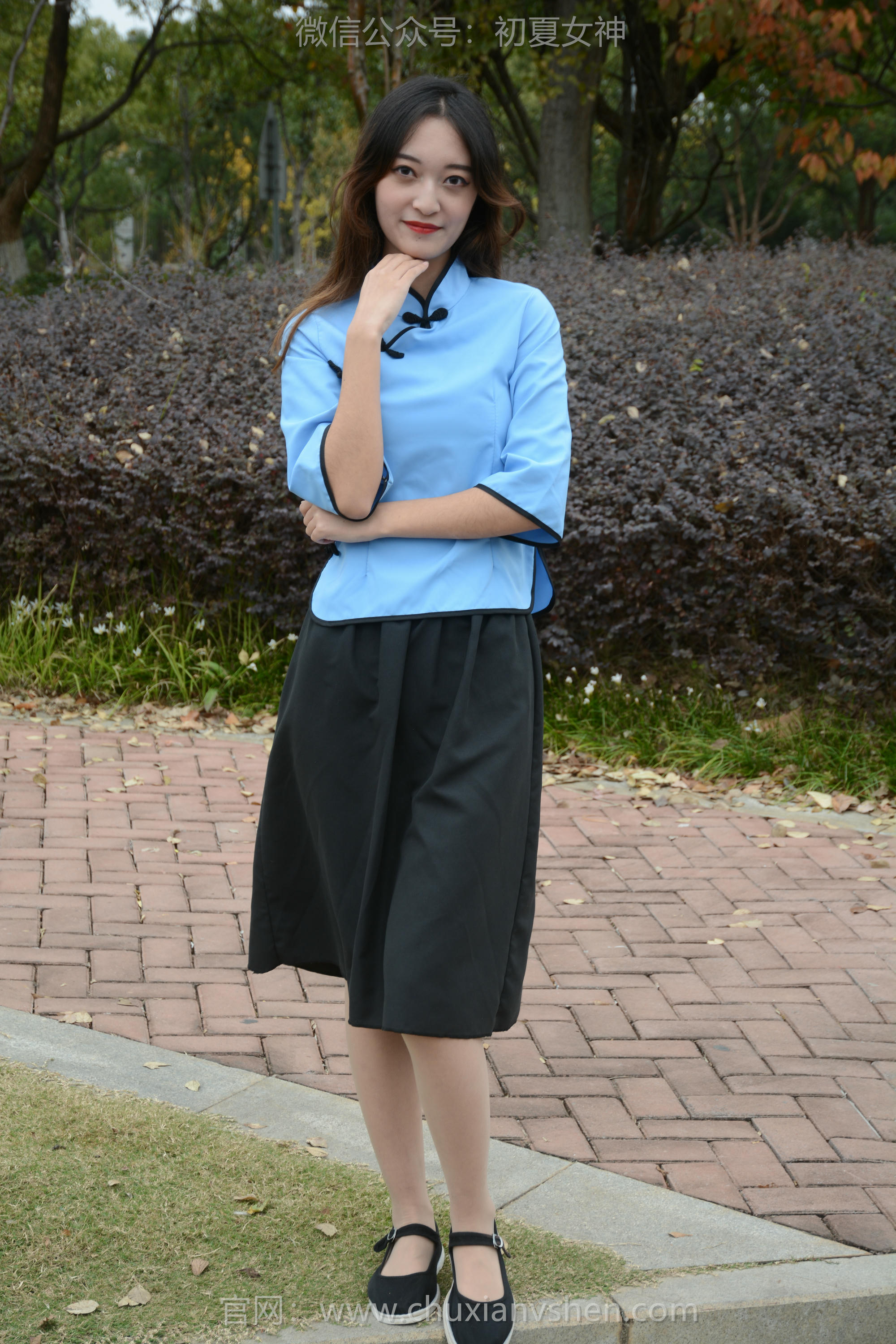 初夏女神 NO.157 依依 民国女神 [149P1V-5.32GB]_第1集