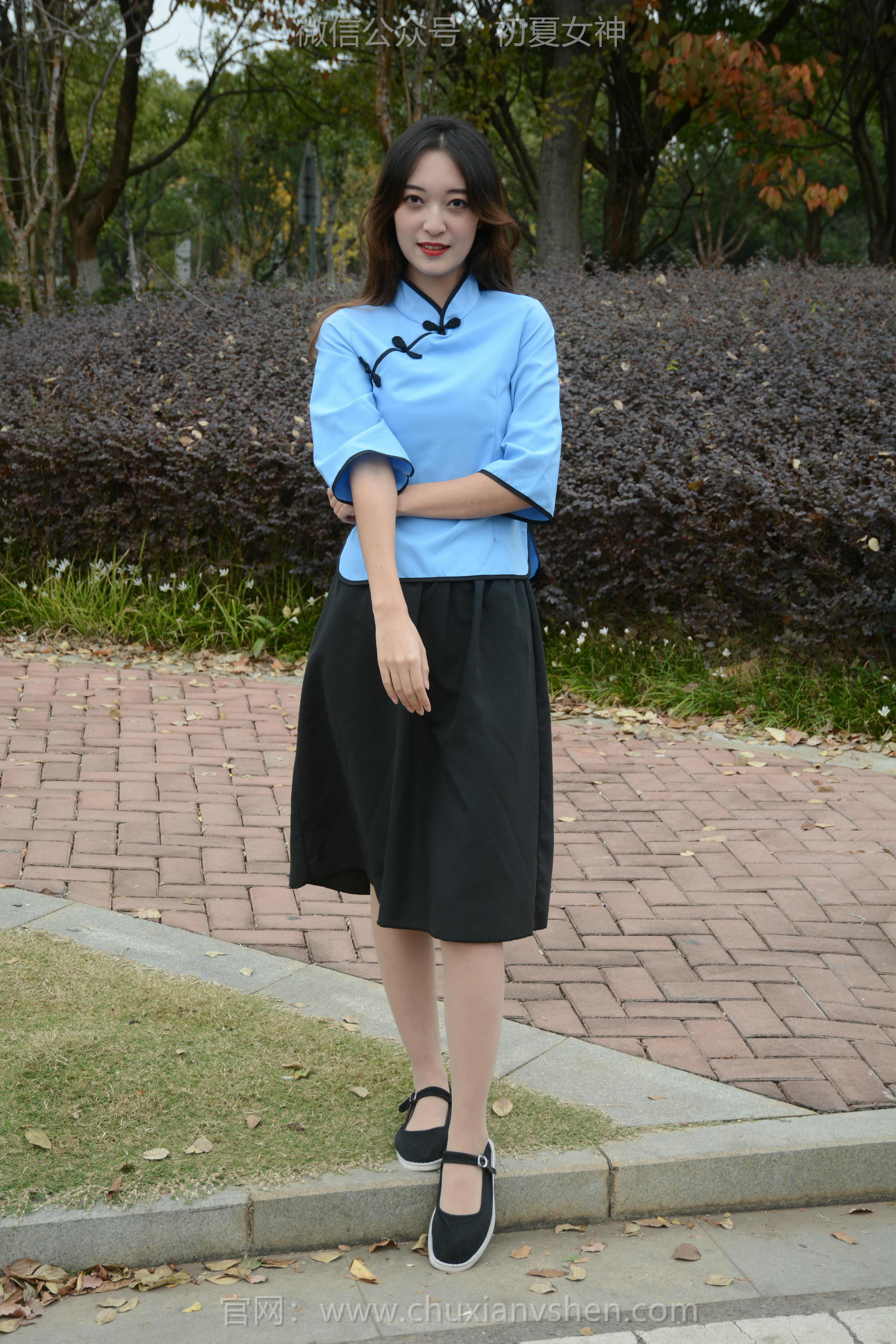 初夏女神 NO.157 依依 民国女神 [149P1V-5.32GB]_第1集