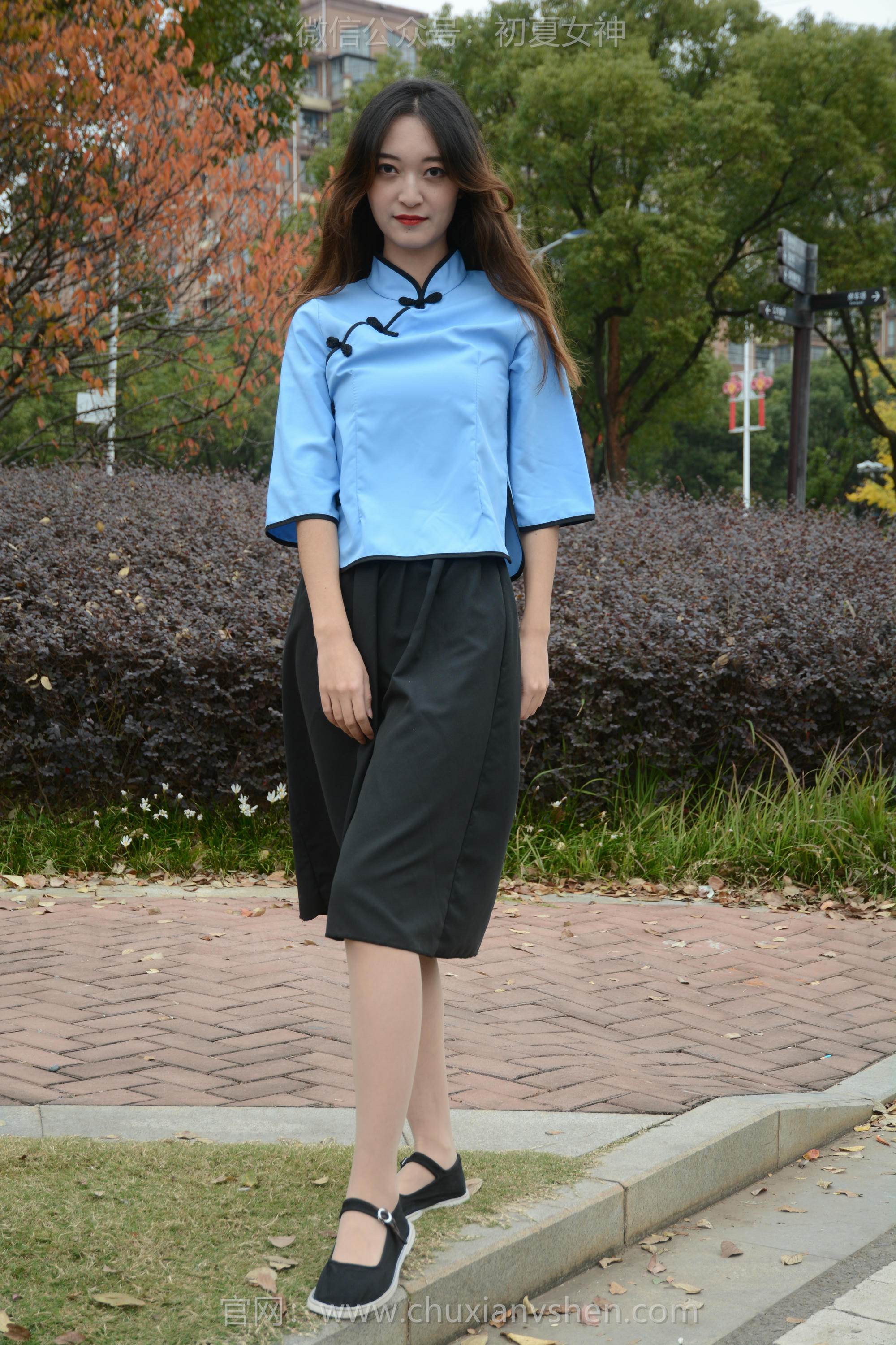 初夏女神 NO.157 依依 民国女神 [149P1V-5.32GB]_第1集