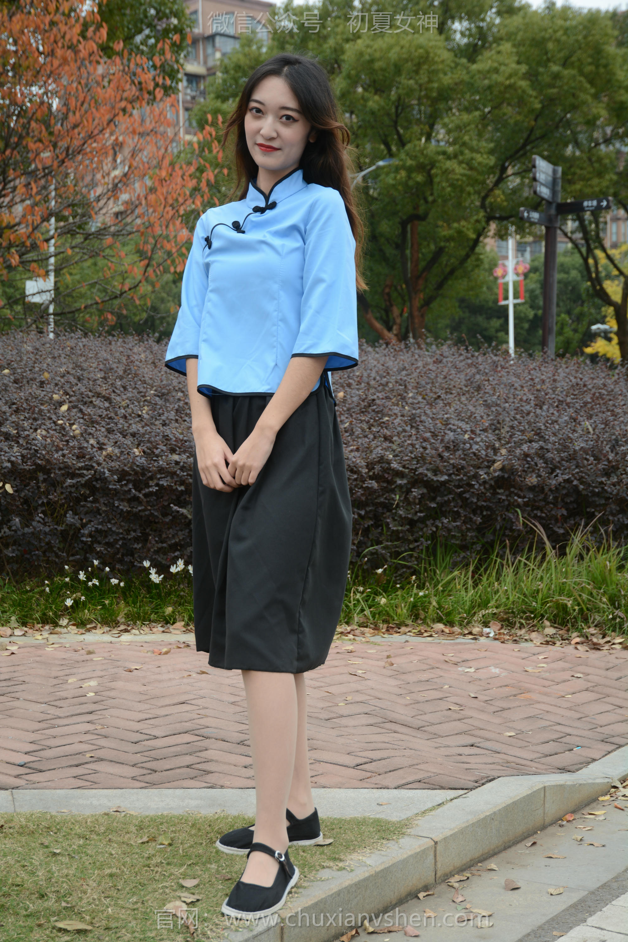 初夏女神 NO.157 依依 民国女神 [149P1V-5.32GB]_第1集