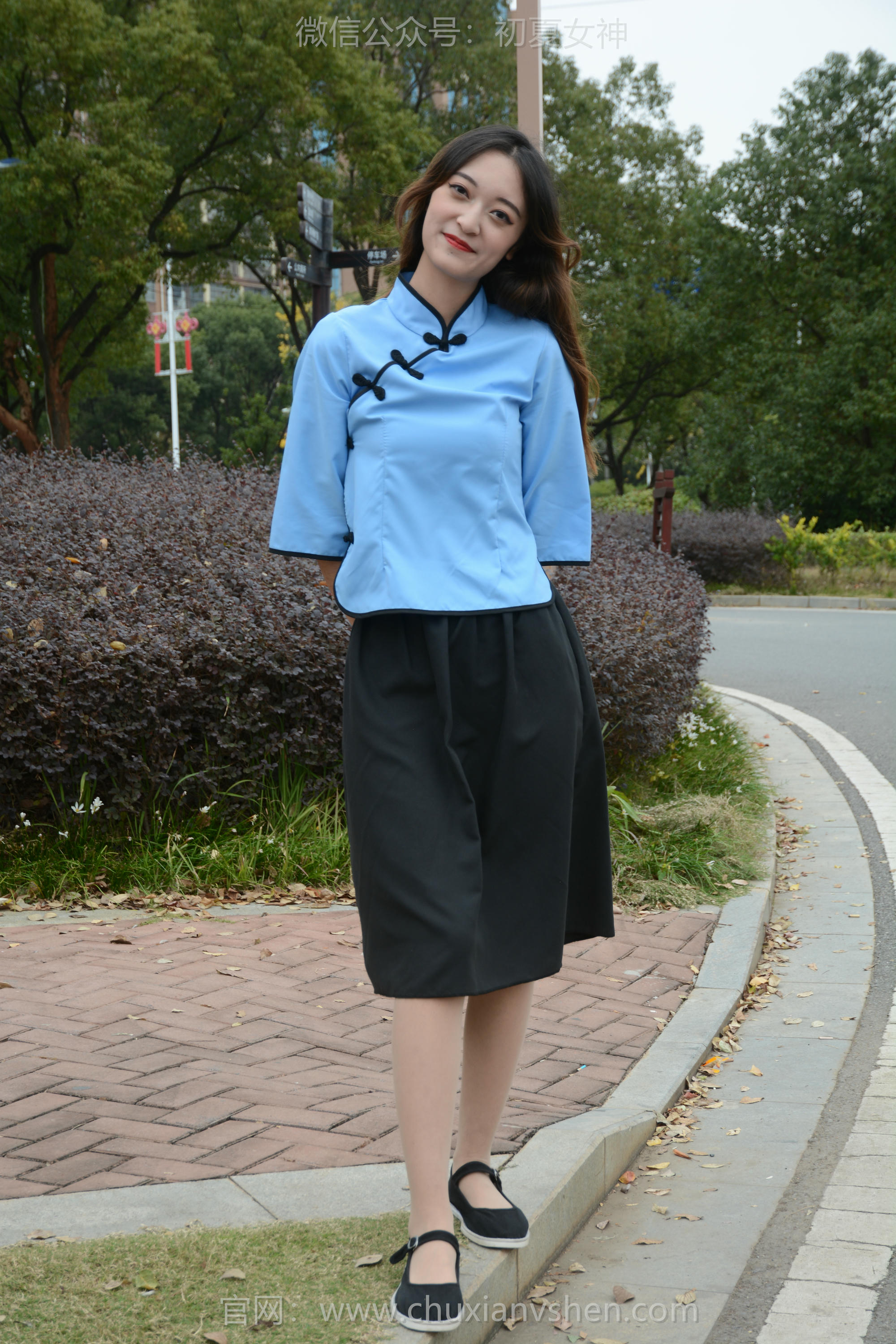 初夏女神 NO.157 依依 民国女神 [149P1V-5.32GB]_第1集