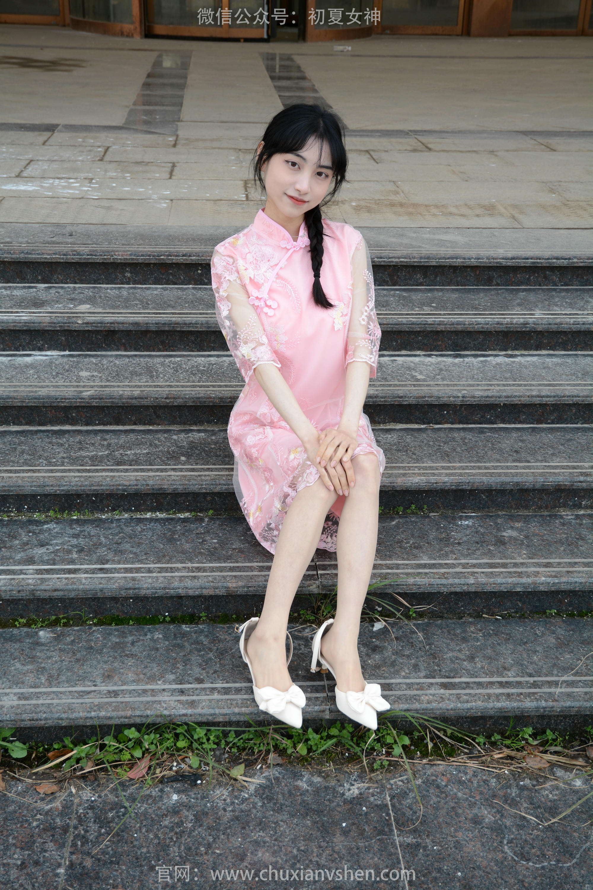 初夏女神 NO.163 柒柒 旗袍废墟 [140P1V-4.53GB]_第5集