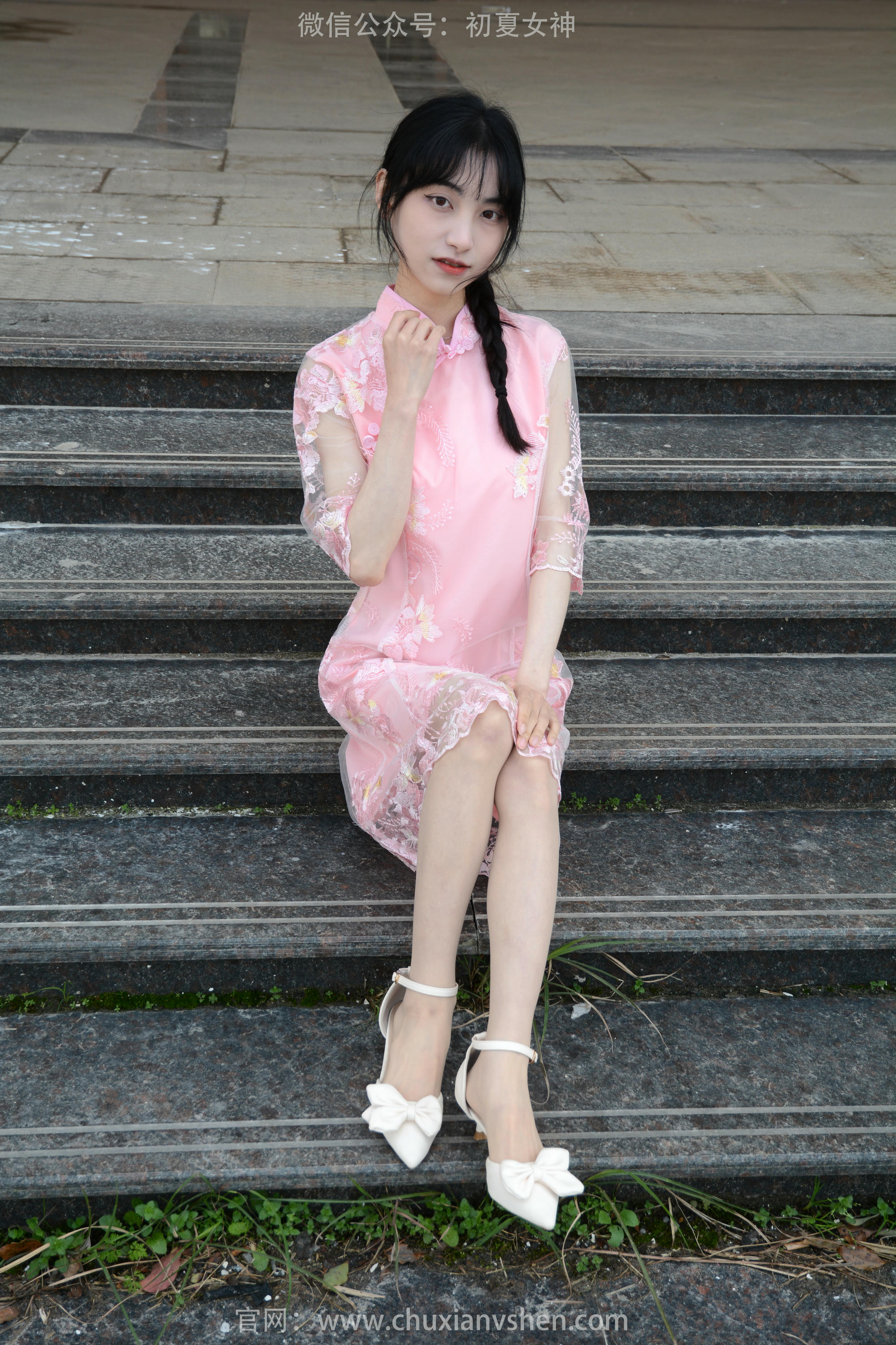 初夏女神 NO.163 柒柒 旗袍废墟 [140P1V-4.53GB]_第6集