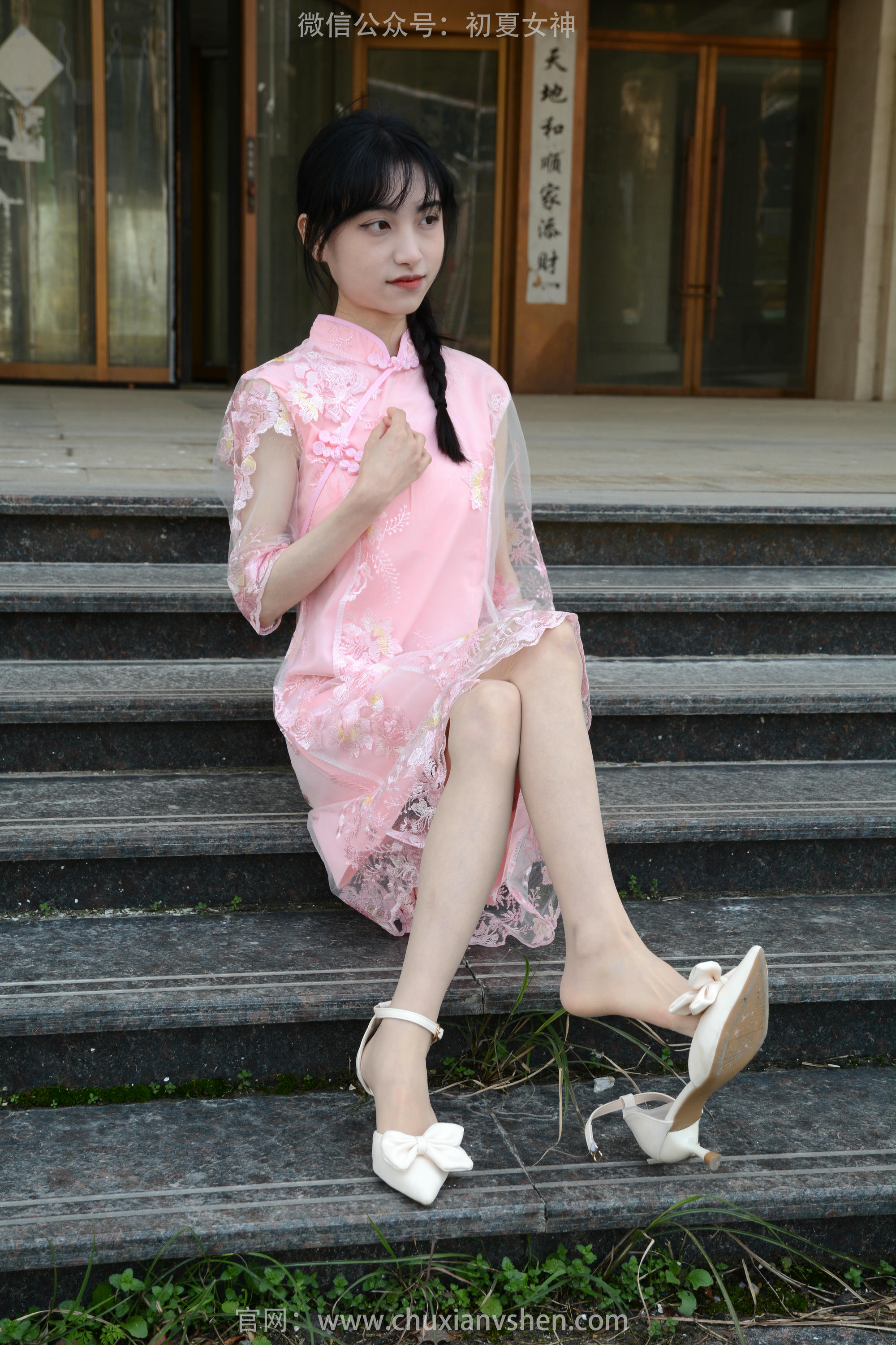 初夏女神 NO.163 柒柒 旗袍废墟 [140P1V-4.53GB]_第6集