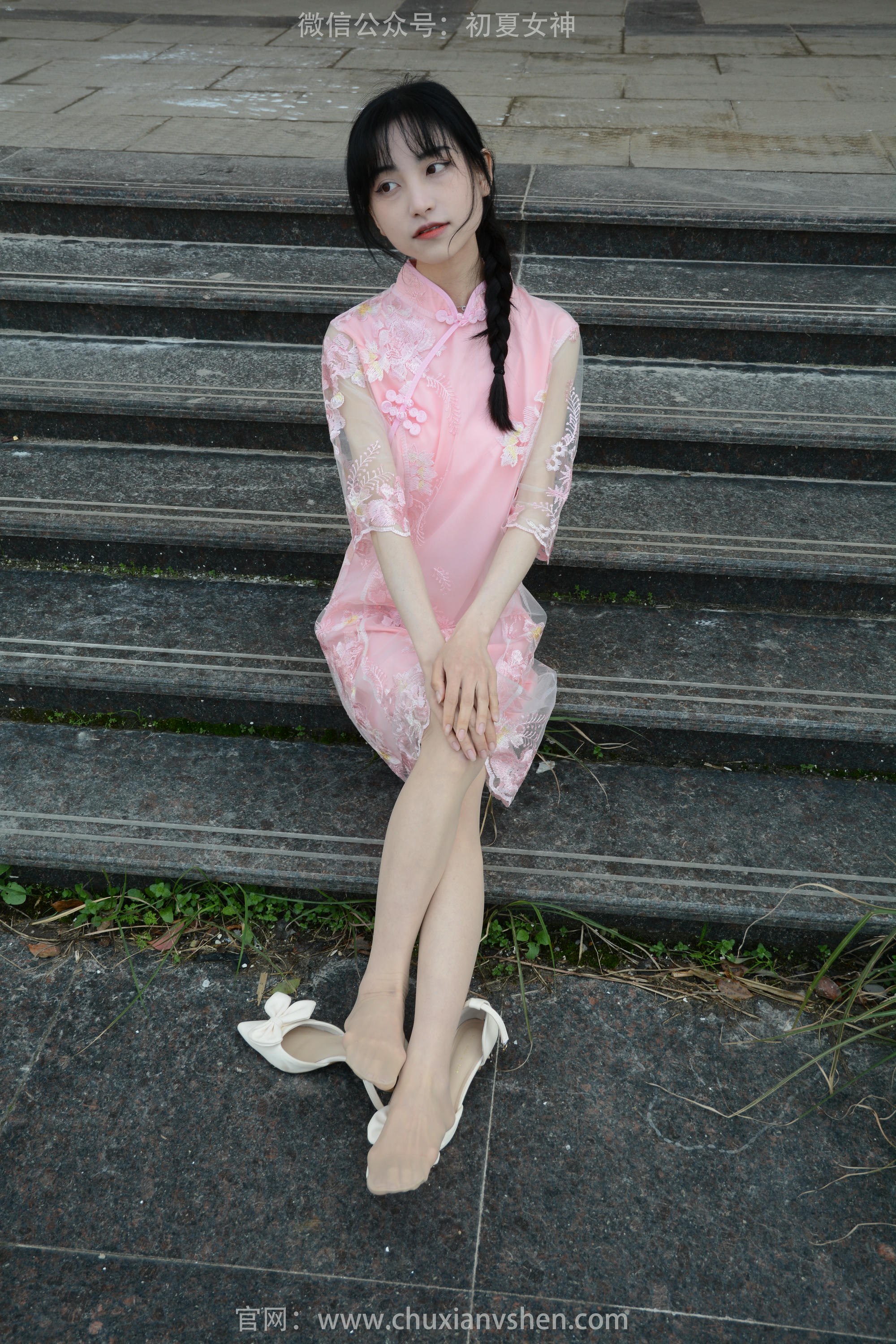 初夏女神 NO.163 柒柒 旗袍废墟 [140P1V-4.53GB]_第7集