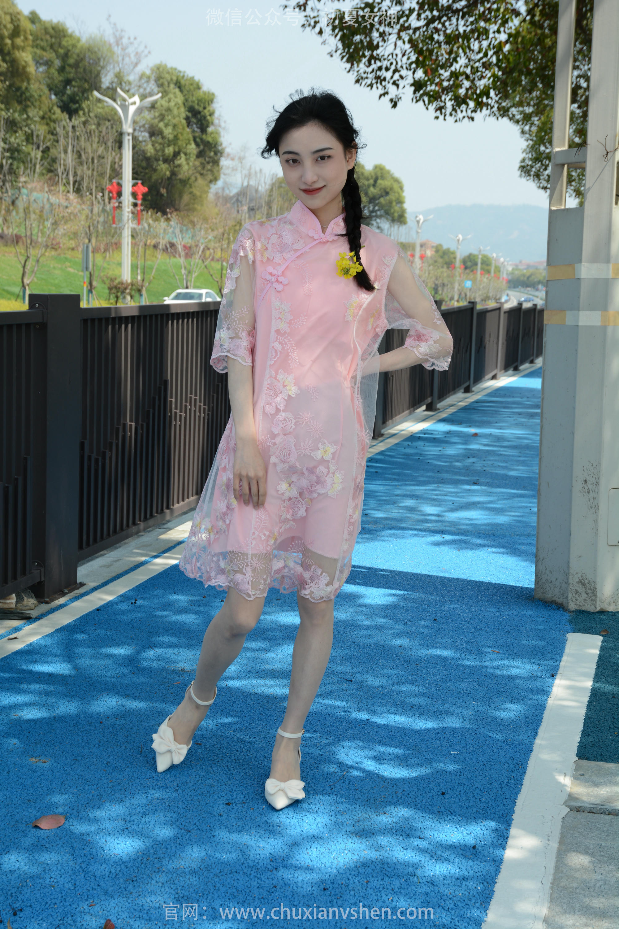 初夏女神 NO.163 柒柒 旗袍废墟 [140P1V-4.53GB]_第2集