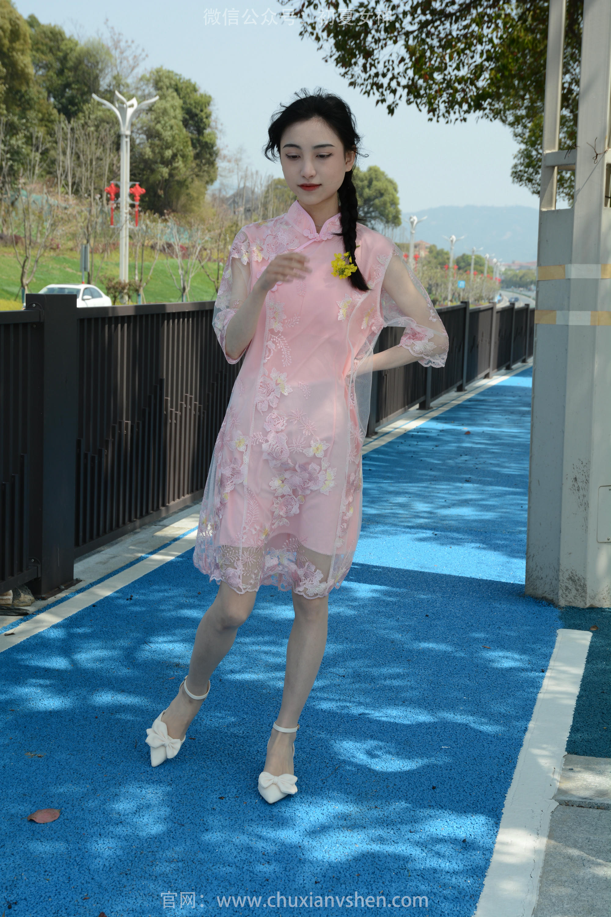 初夏女神 NO.163 柒柒 旗袍废墟 [140P1V-4.53GB]_第2集