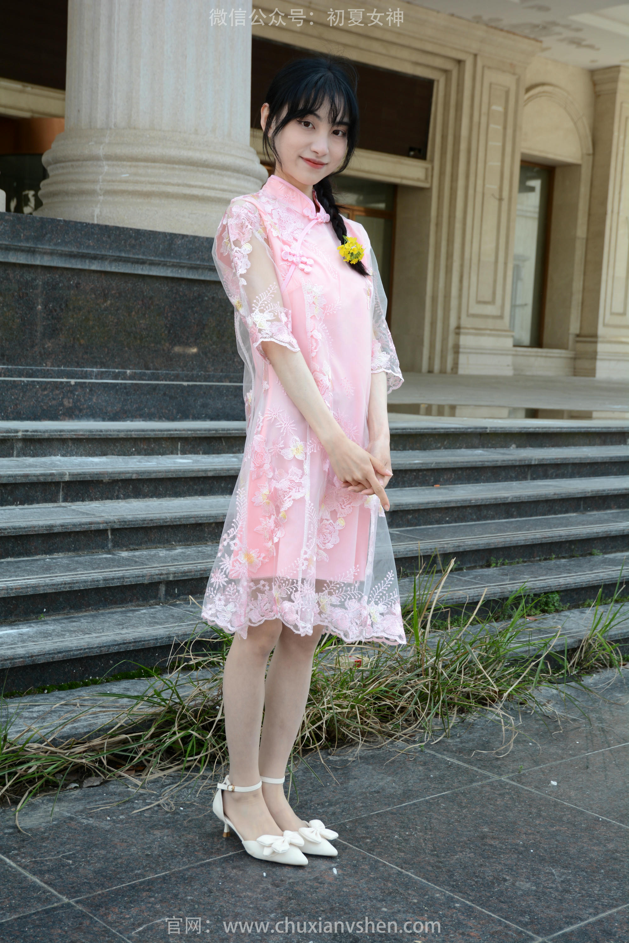 初夏女神 NO.163 柒柒 旗袍废墟 [140P1V-4.53GB]_第2集