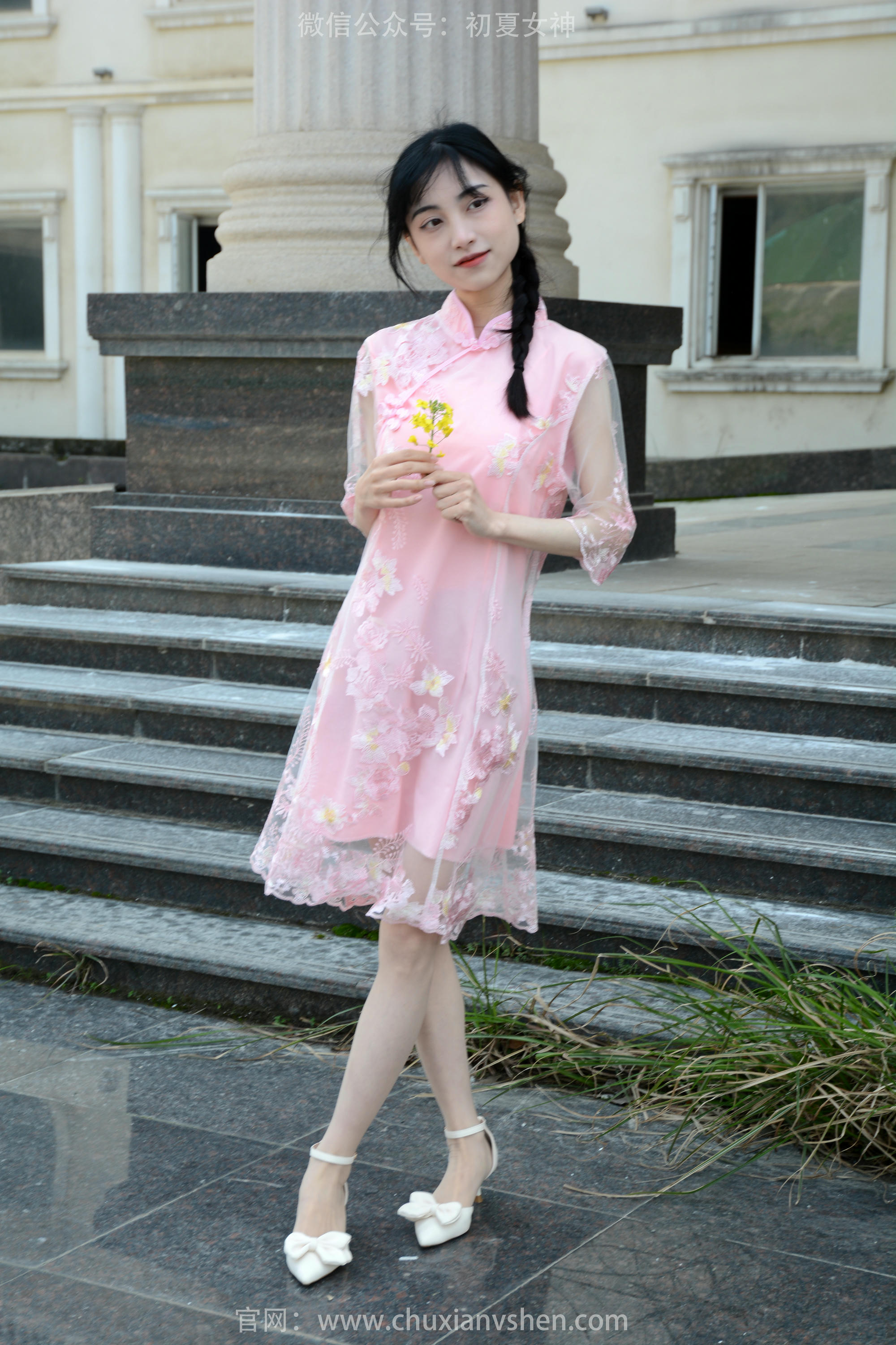 初夏女神 NO.163 柒柒 旗袍废墟 [140P1V-4.53GB]_第2集